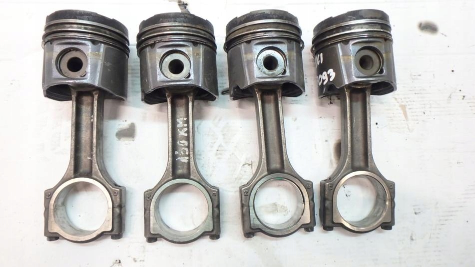 RENAULT 2.2 DCI TŁOK KORBOWÓW 087093