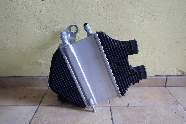 INTERCOOLER CHŁODNICA POWIETRZA BMW M2 M3 M4
