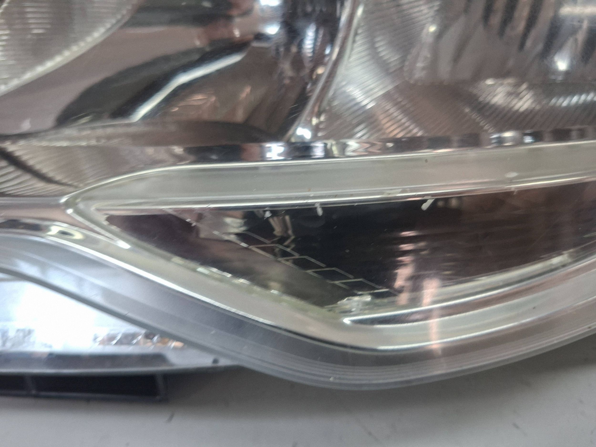 light front left 13432889 OPEL CORSA D LIFT 2011