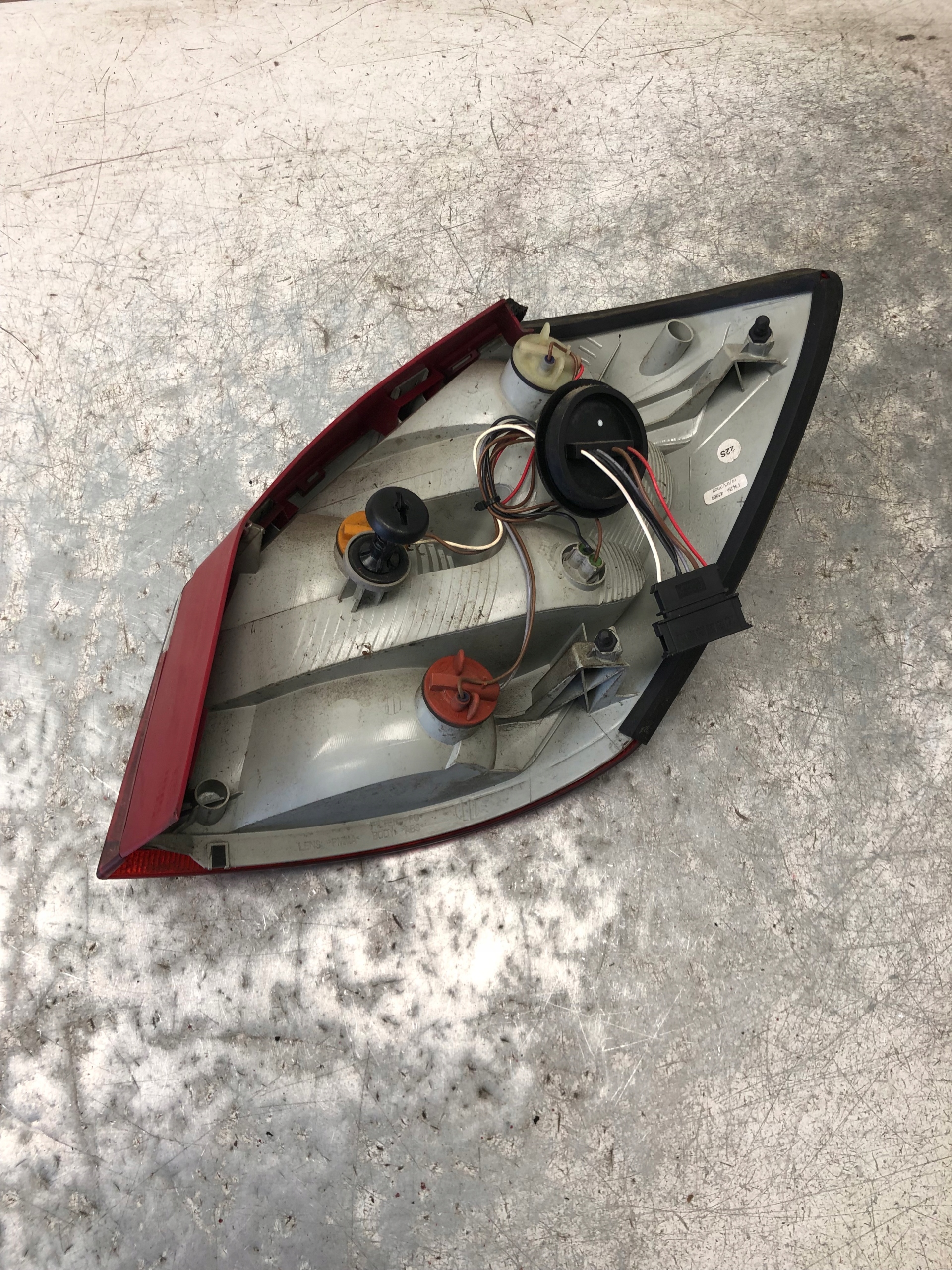 light left rear part SKODA FABIA II 5D 5J6945095