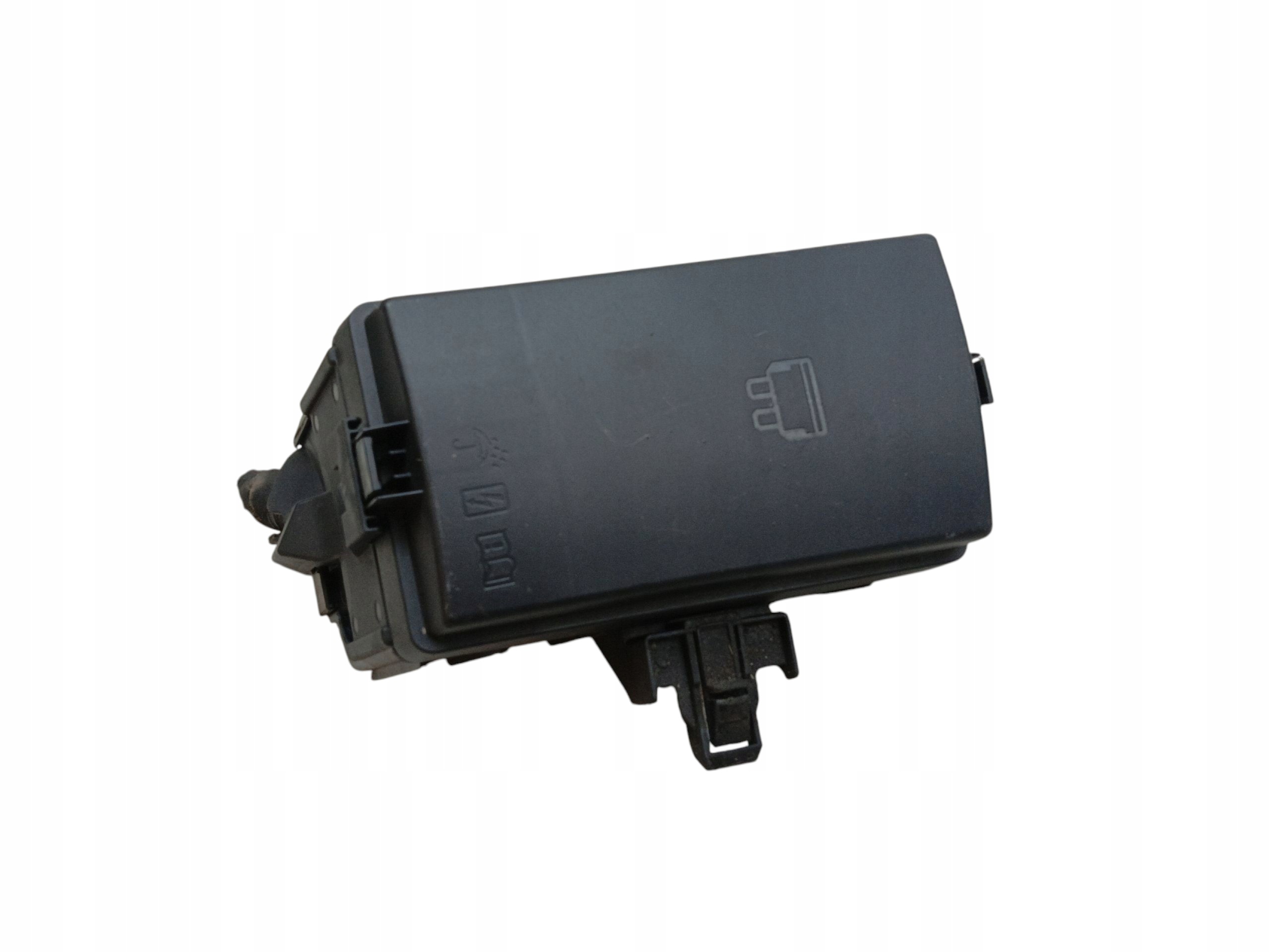 cover fuse box VW PASSAT B8 5Q0907361B