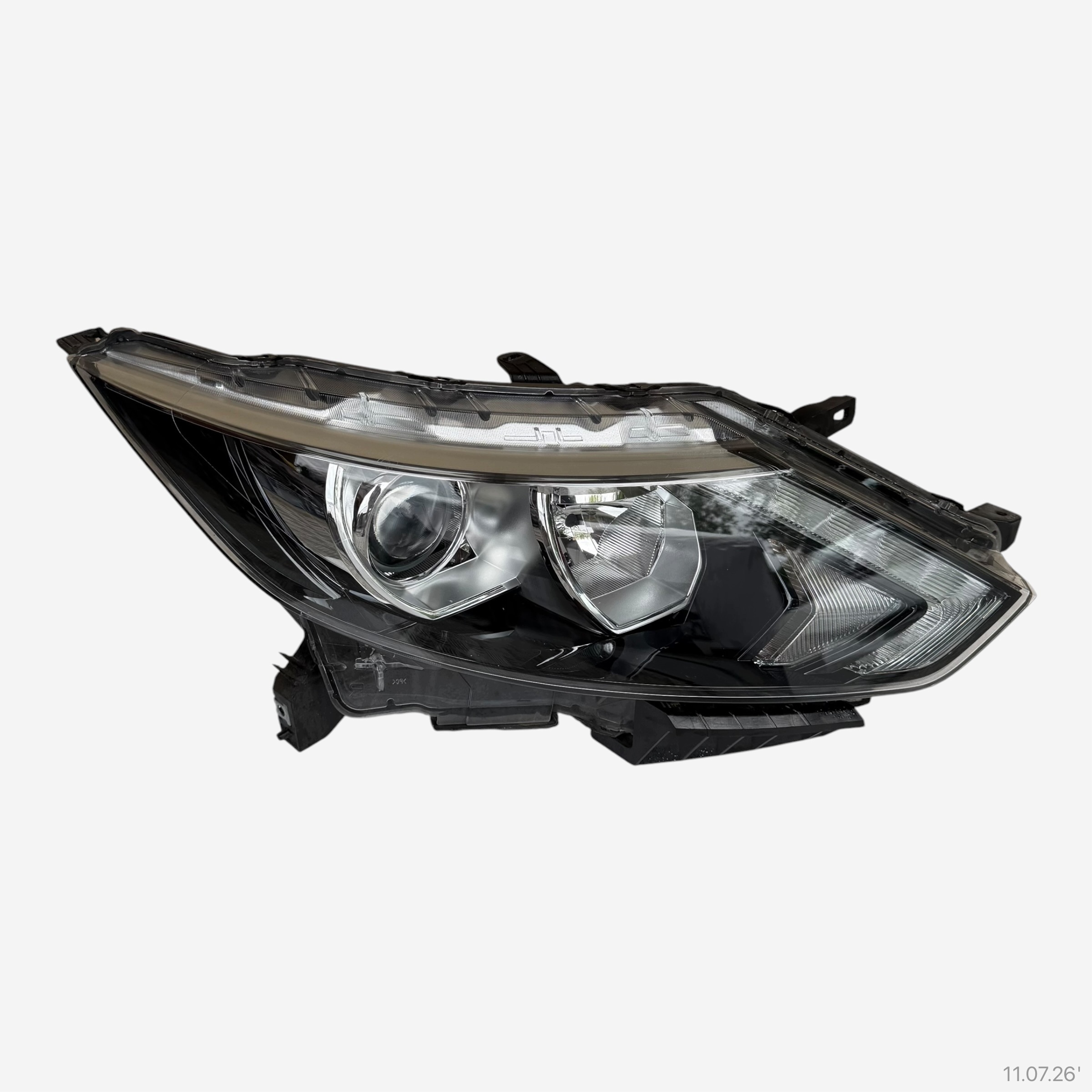 light front right NISSAN QASHQAI II J11 2014 ROK 100-18013