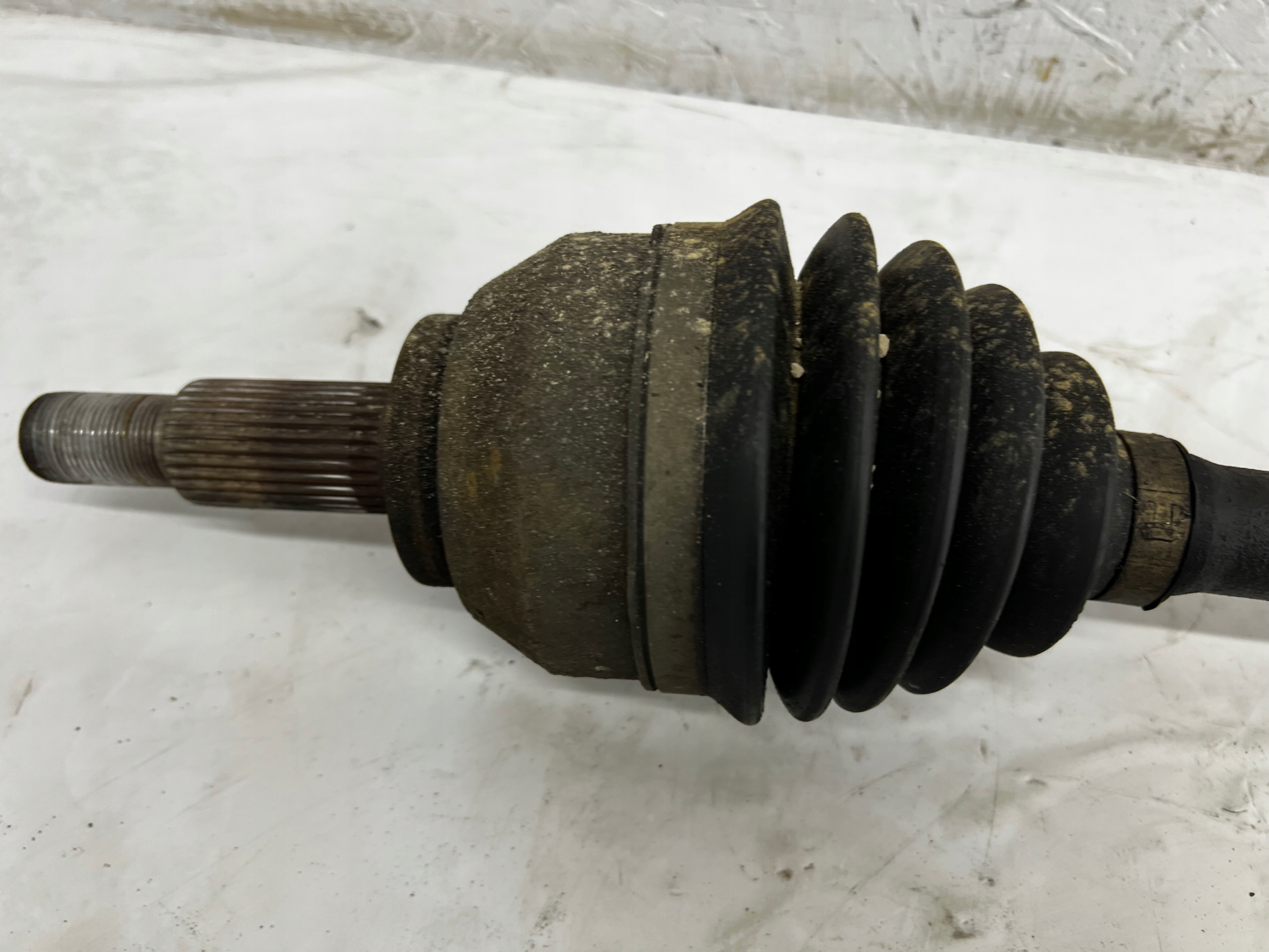 semi-axis right long TRAFIC III VIVARO B 1.6 DCI 14-19R
