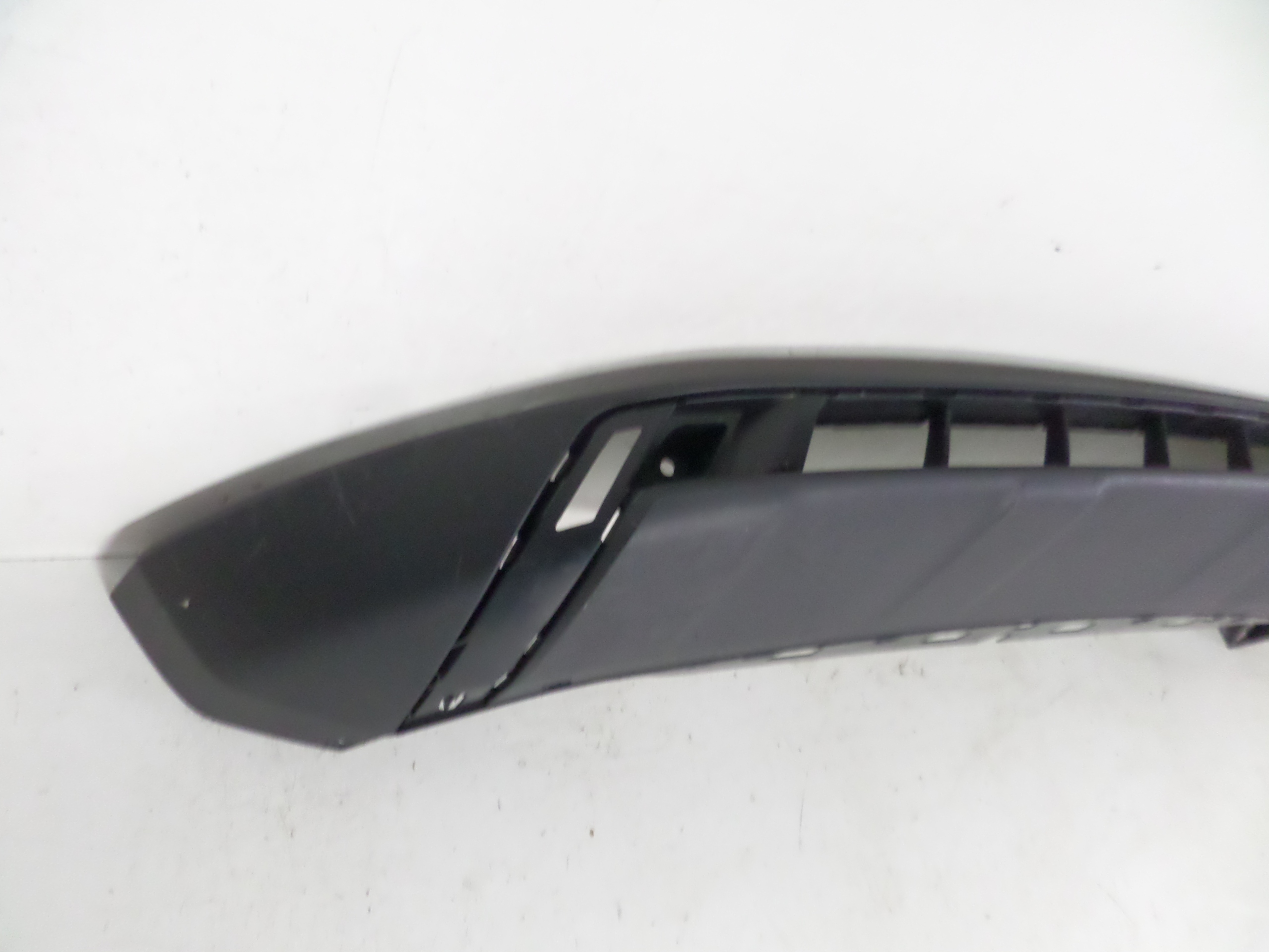 spoiler doplněk předek SEAT ATECA 16