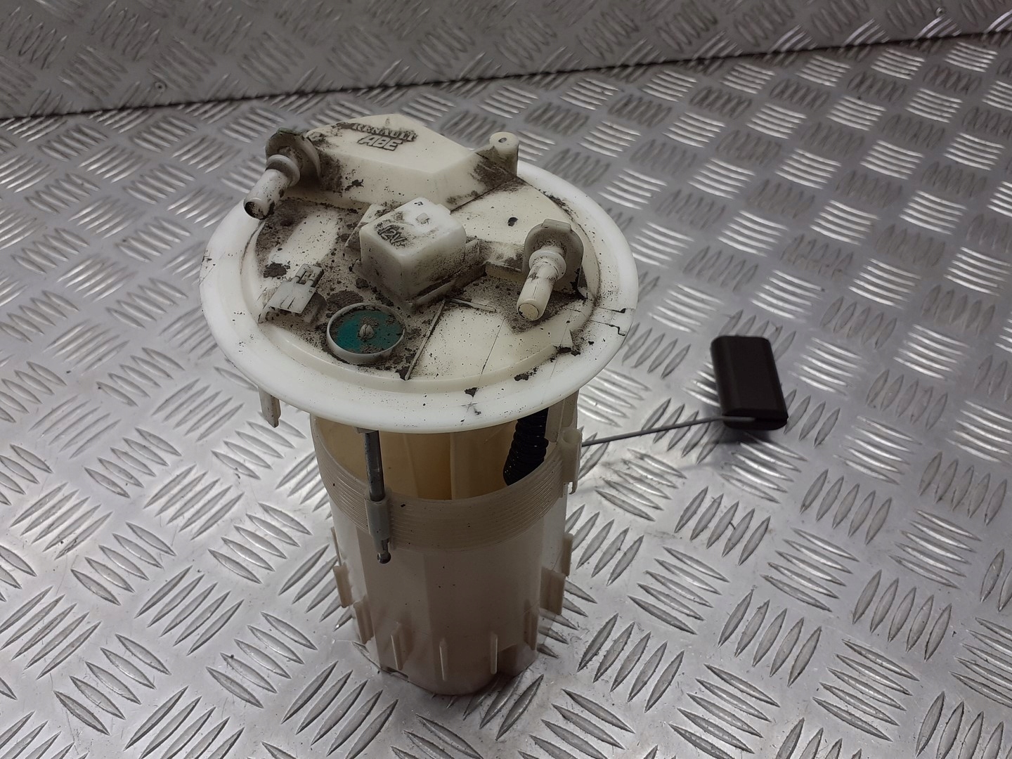 PŁYWAK PALIWA RENAULT SCENIC II 1.9 DCI