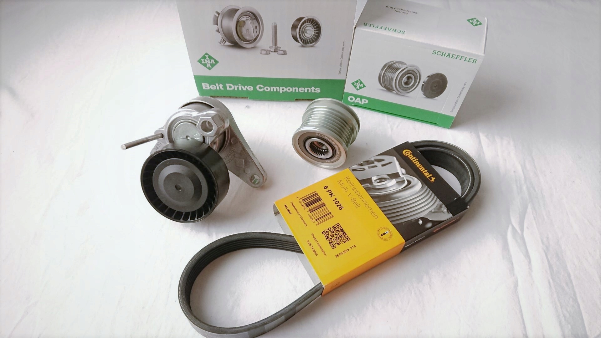 NAPINACZ + PASEK + ROLKA AUDI A4 B8 B9 A5 2.0 TDI