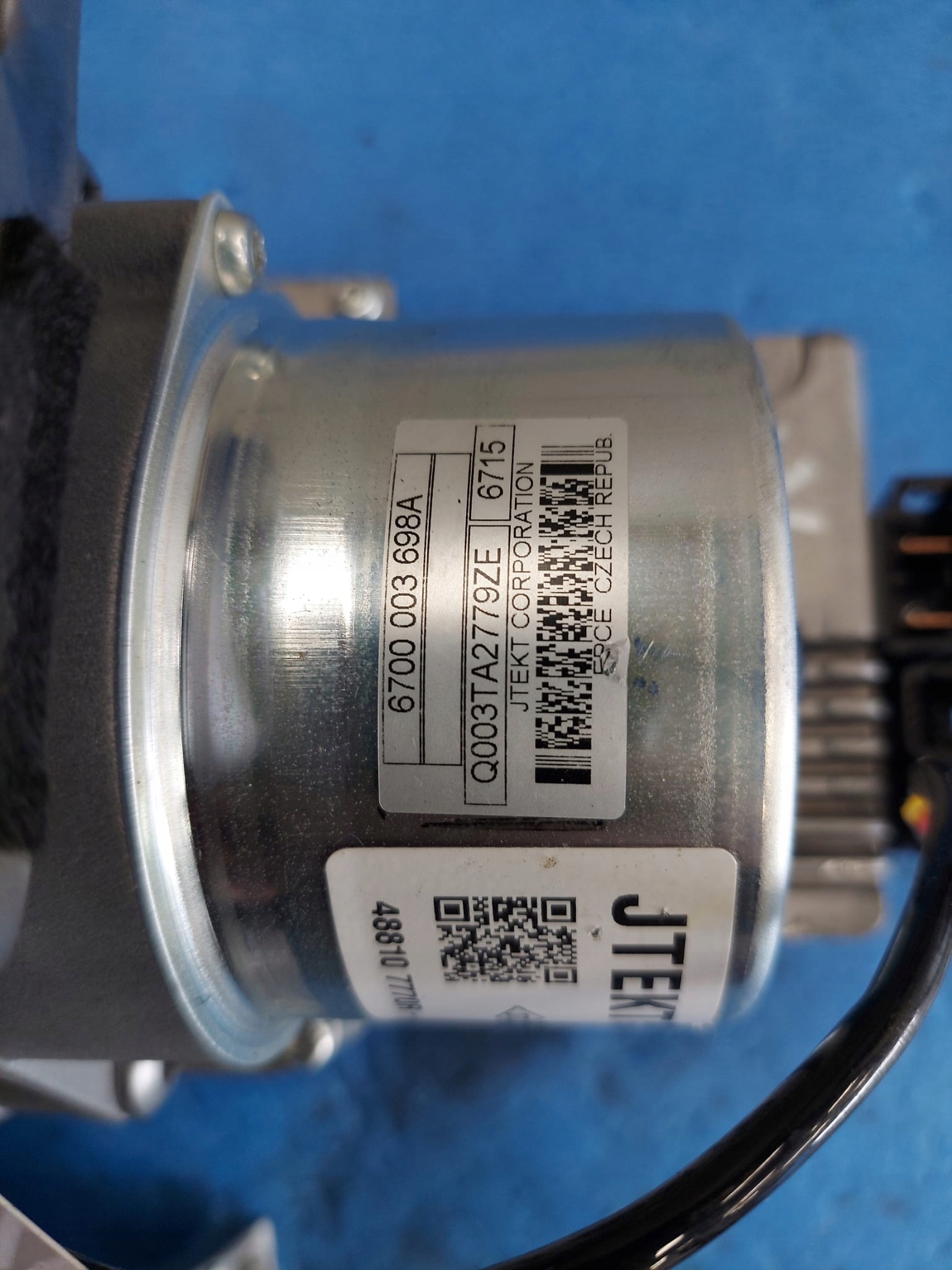 RENAULT CAPTUR control 6700003698A
