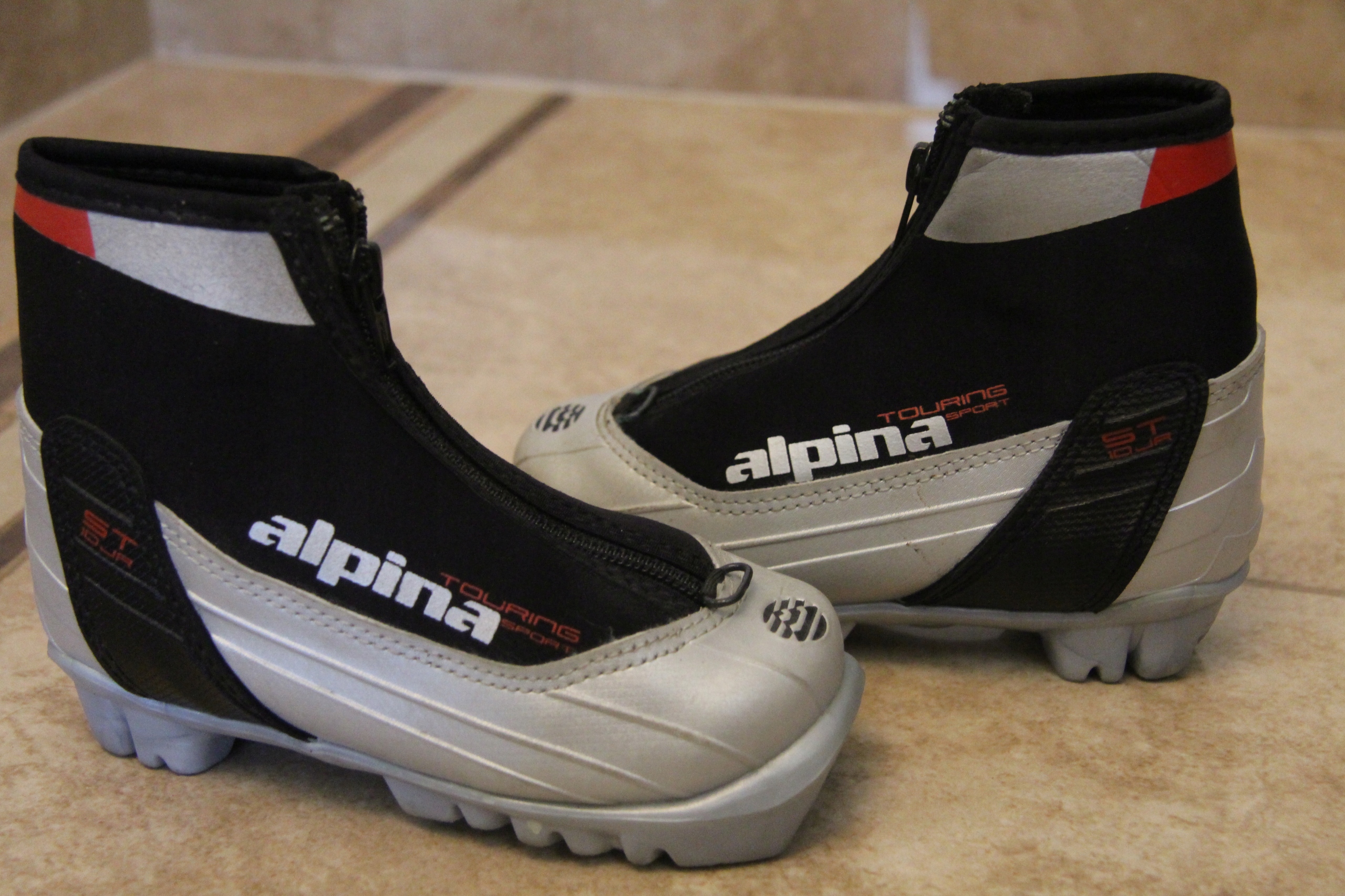 ALPINA NNN - ROZ.27/17,5CM Model ST10