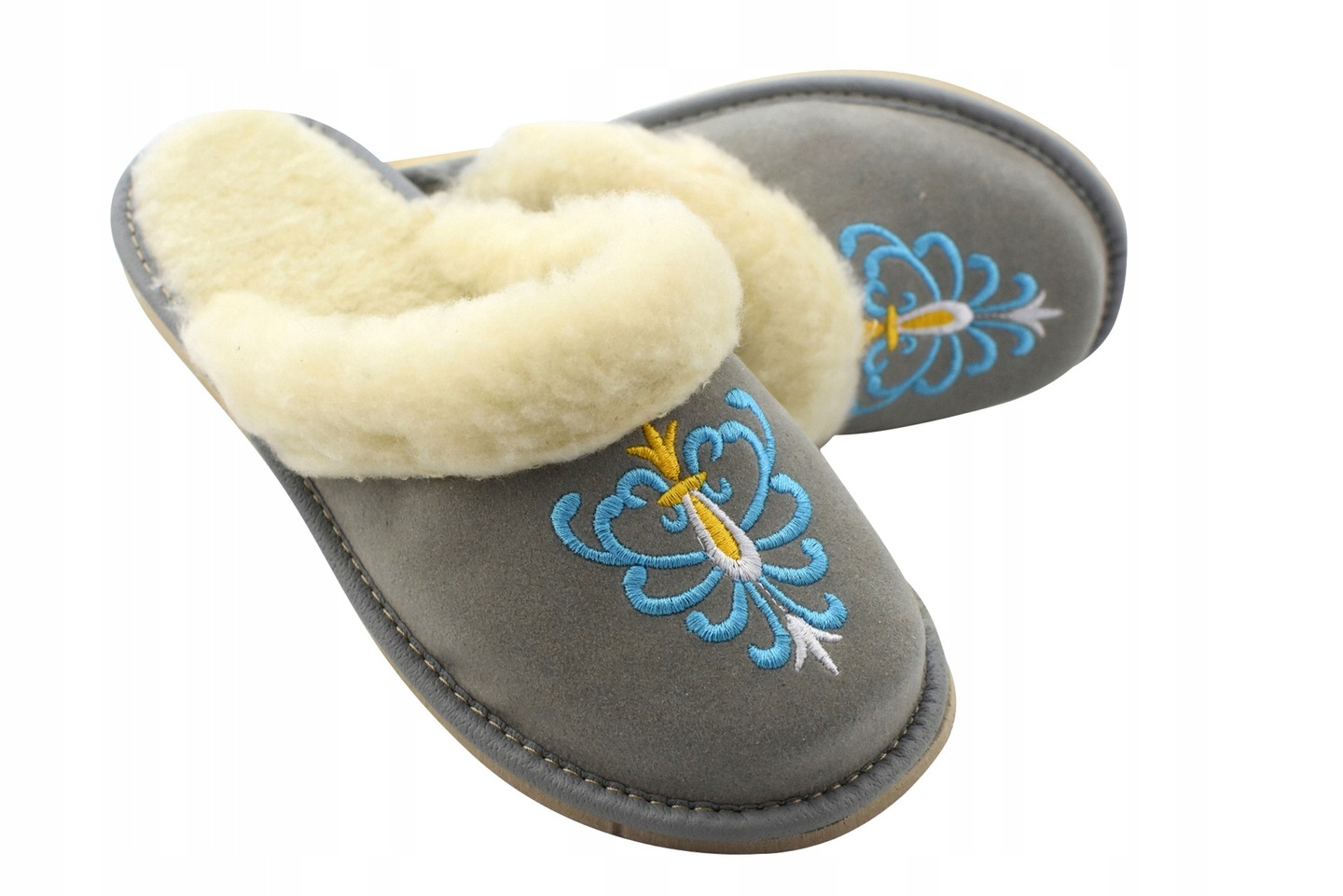 

Ciepłe Kapcie Pantofle Damskie Skórzane Góralskie