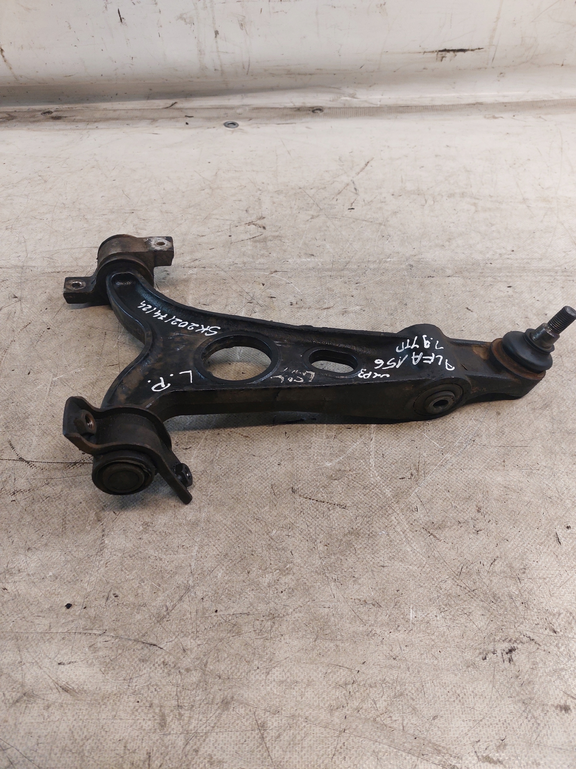 arm left front ALFA ROMEO 156 1.9JTD