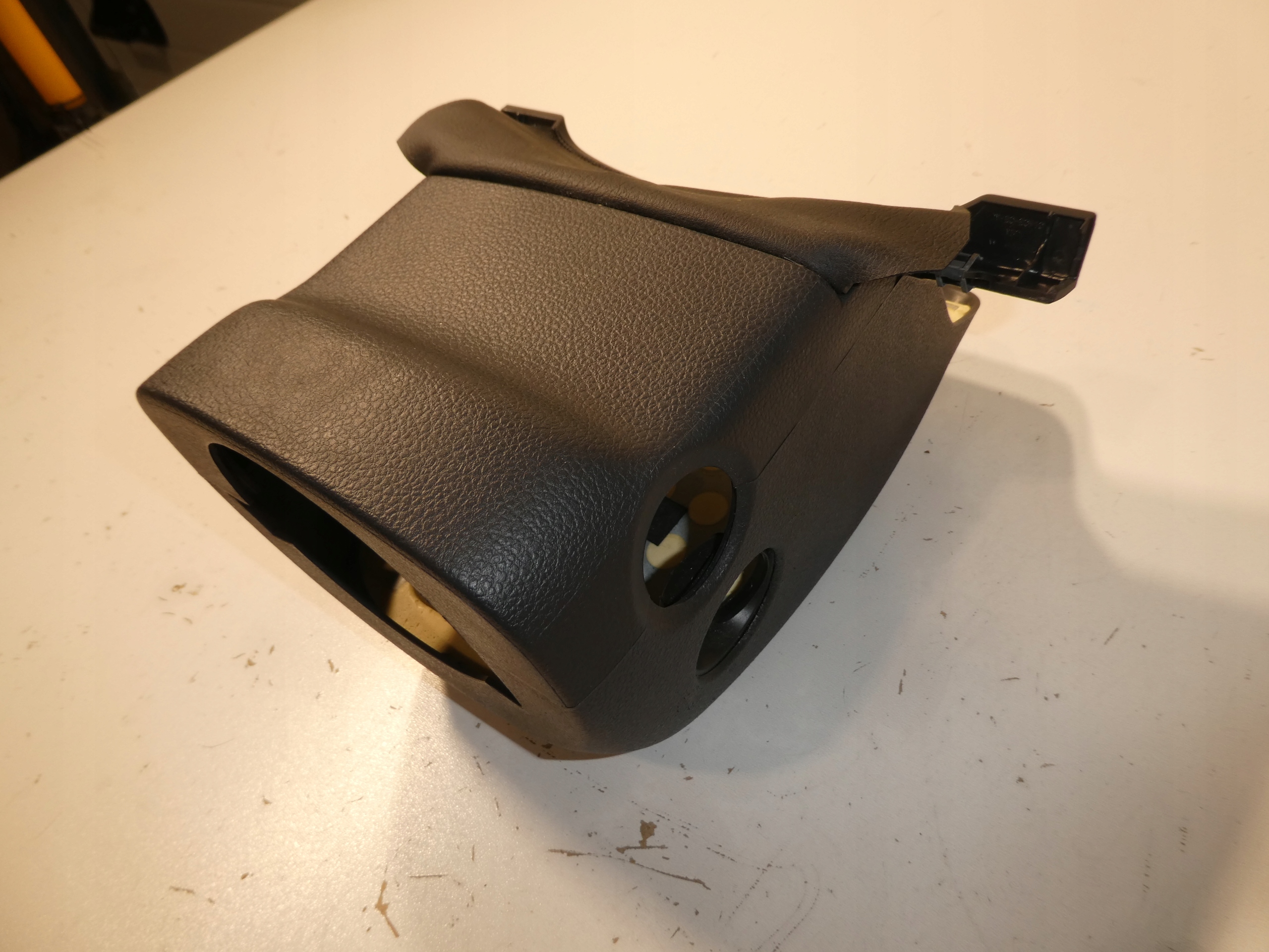 VW TIGUAN 5N obal volantu 5N0858565B