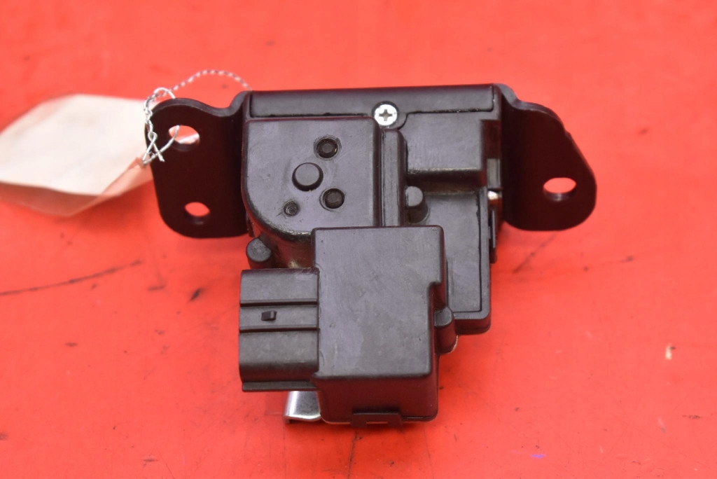 lock bonnet rear part boot KIA SOUL 1 and 08-11