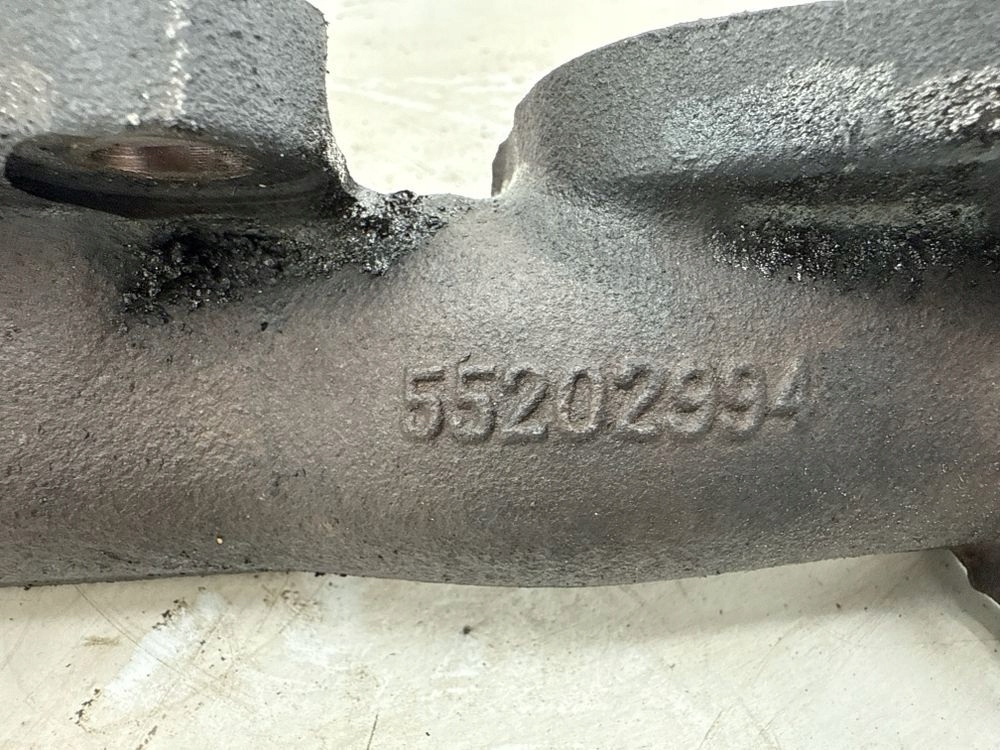 Alfa Romeo OE 55202994 коллектор выпускной