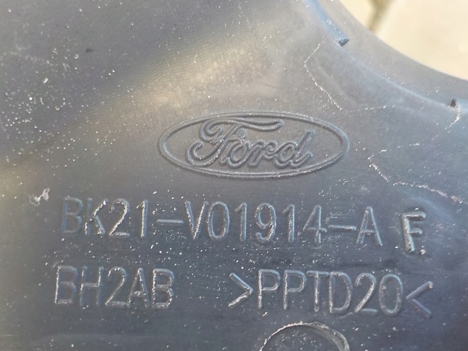 FORD TRANSIT CUSTOM 12- PODSZYBIE GÓRNE Wersja Europejska