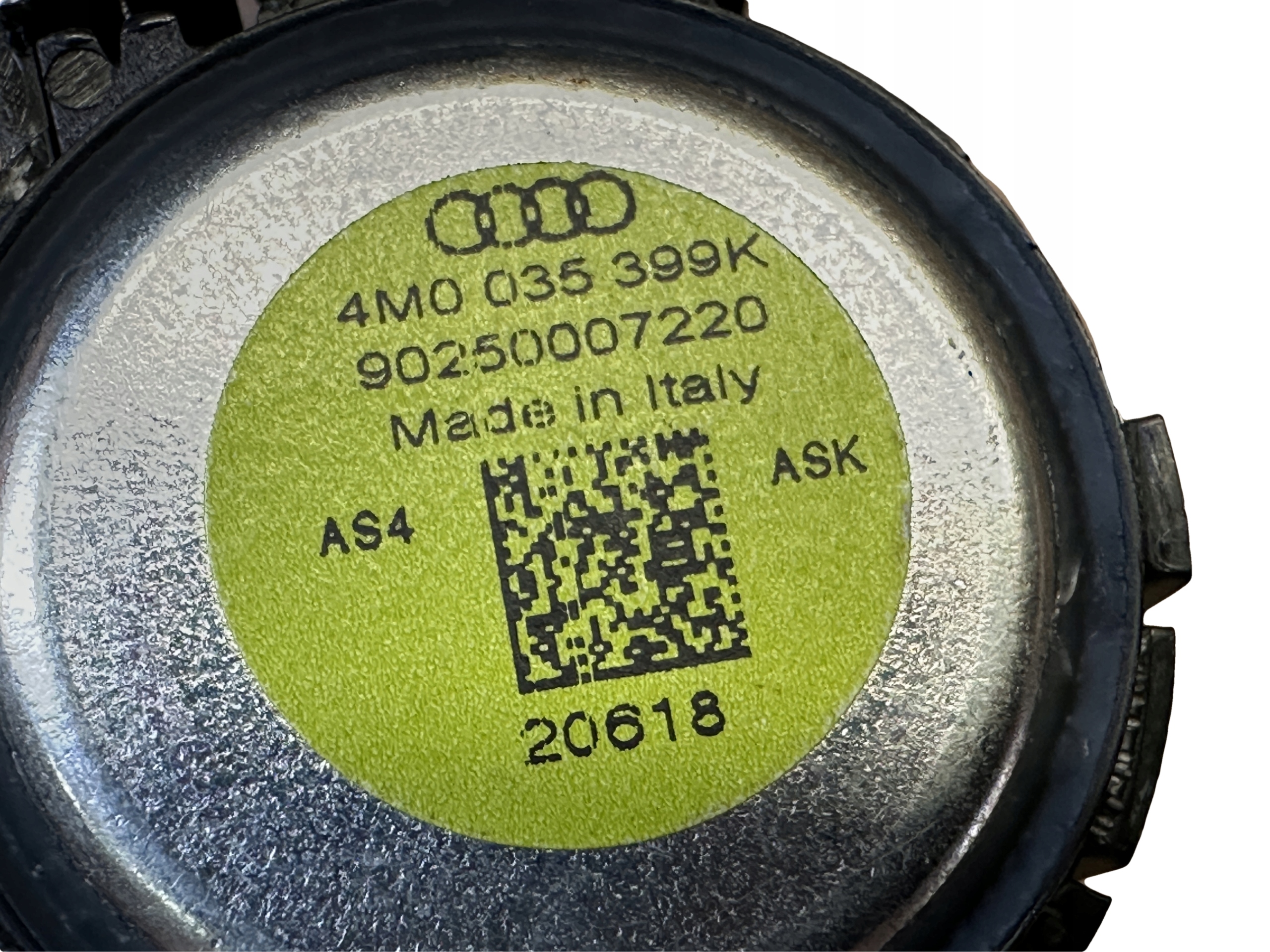 AUDI Q7 4M speaker bang OLUFSEN 4M0035399K