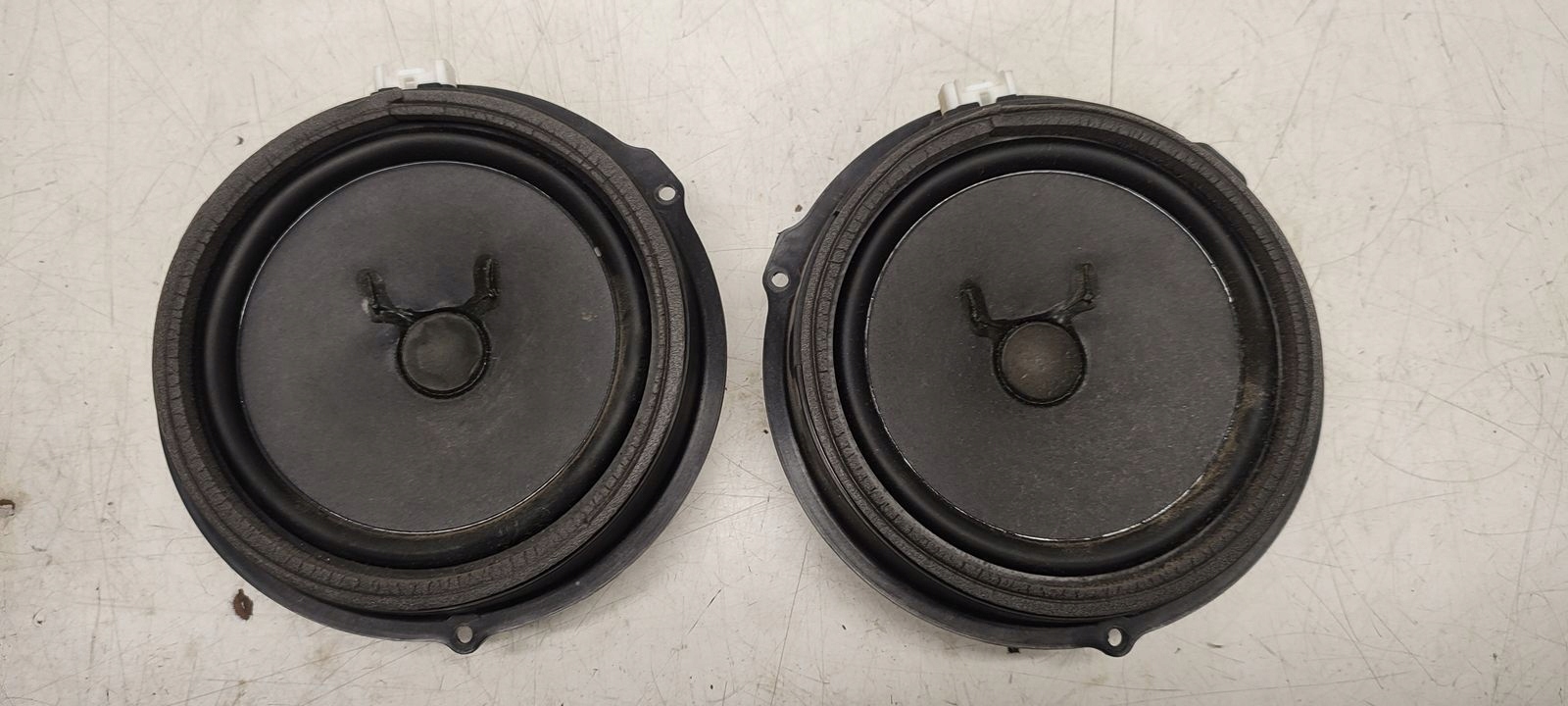 speaker speakers door Ford Mondeo MK4