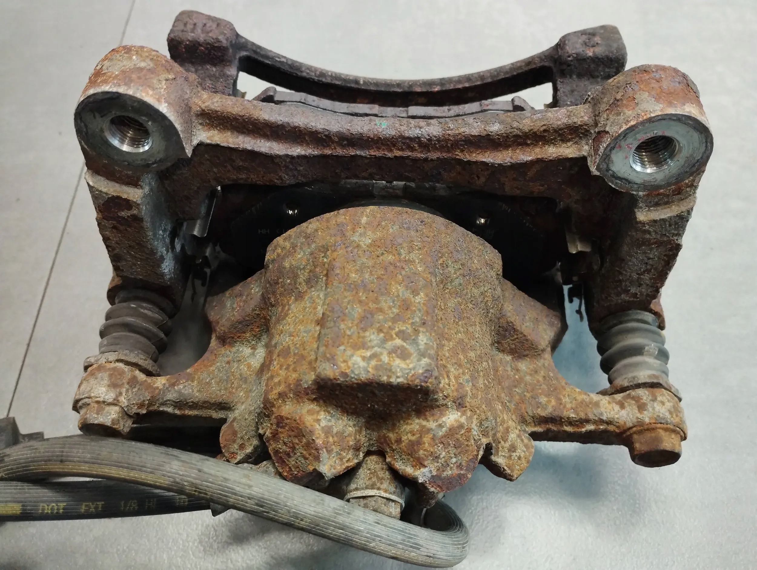 Renault Scenic IV caliper right front
