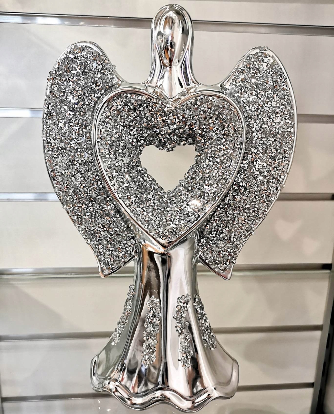 

Duża figurka Anioł srebrny z Pirytem