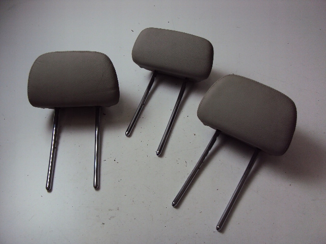 Задние подголовники MERCEDES C-Class W204