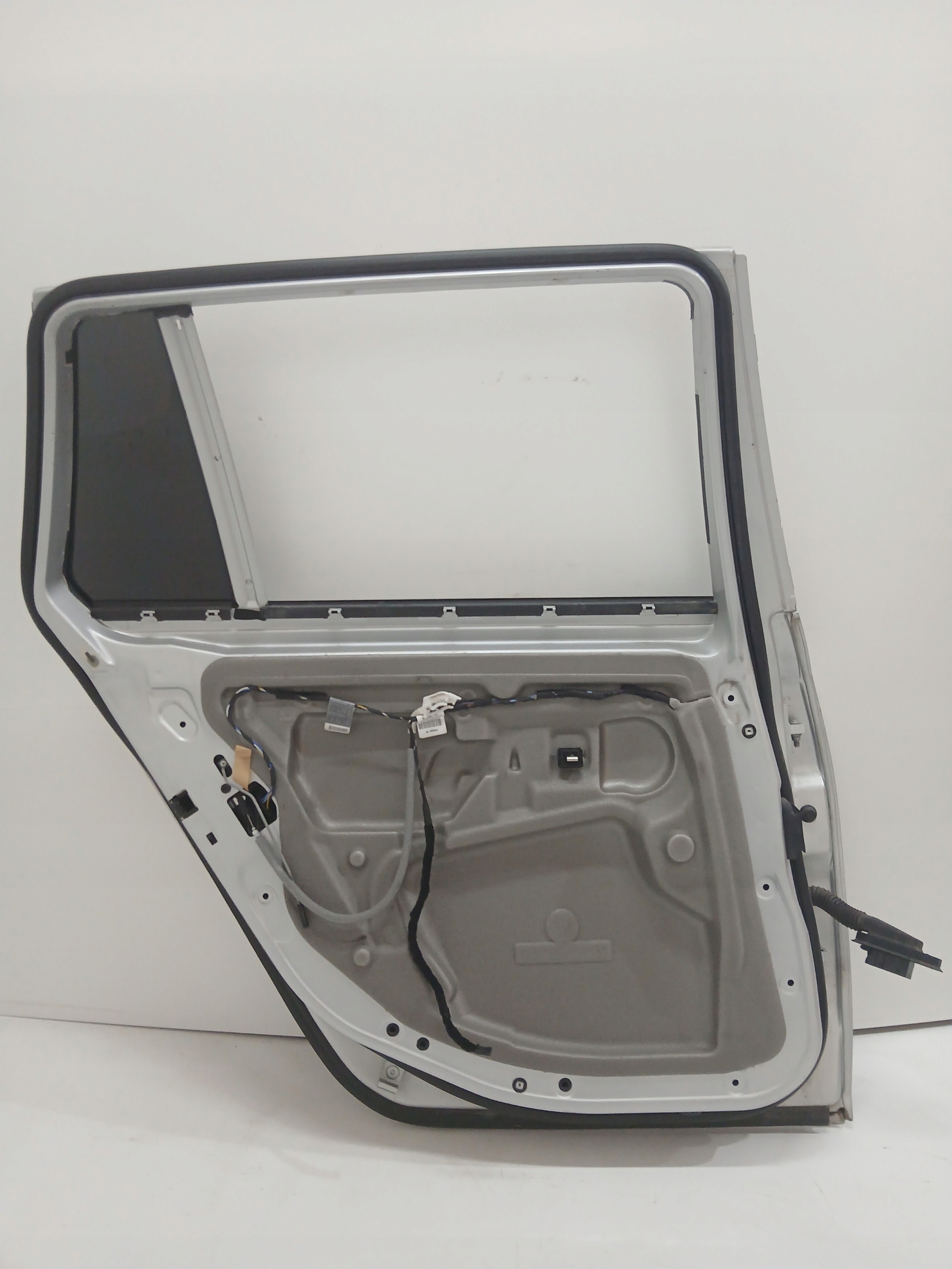 door left rear. rear part BMW E61 TITANSILBER 354/7