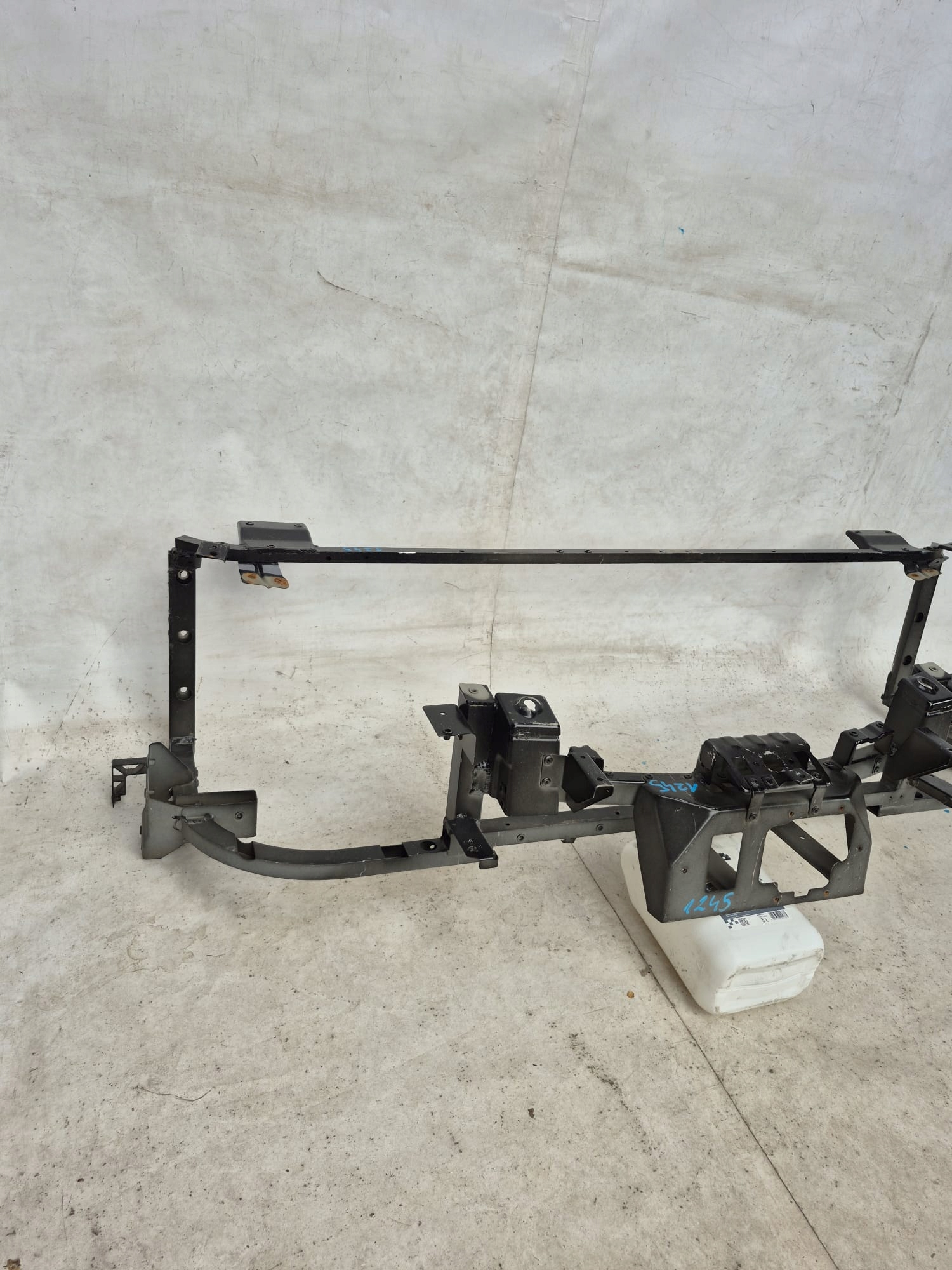 MAXUS 3 E-DELICER EV30 19- front body wall front pillar iron