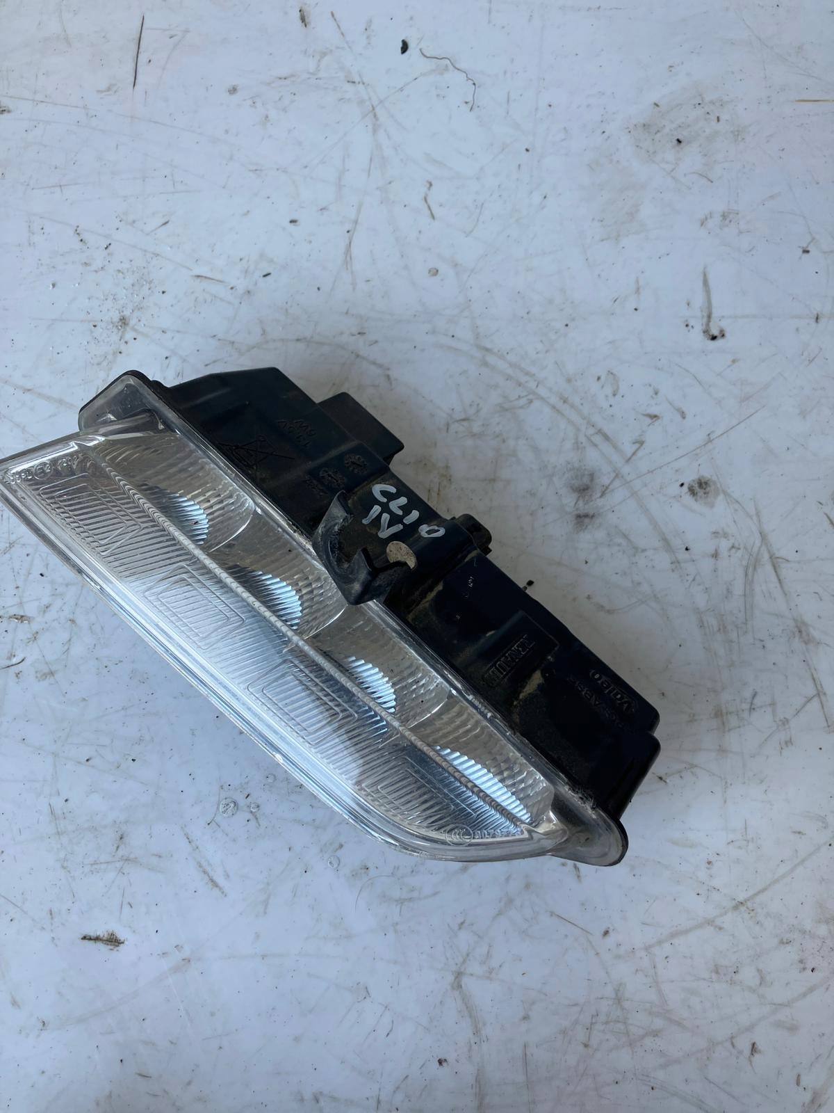 LED DRL CLIO IV CAPTUR and left front 266059367R