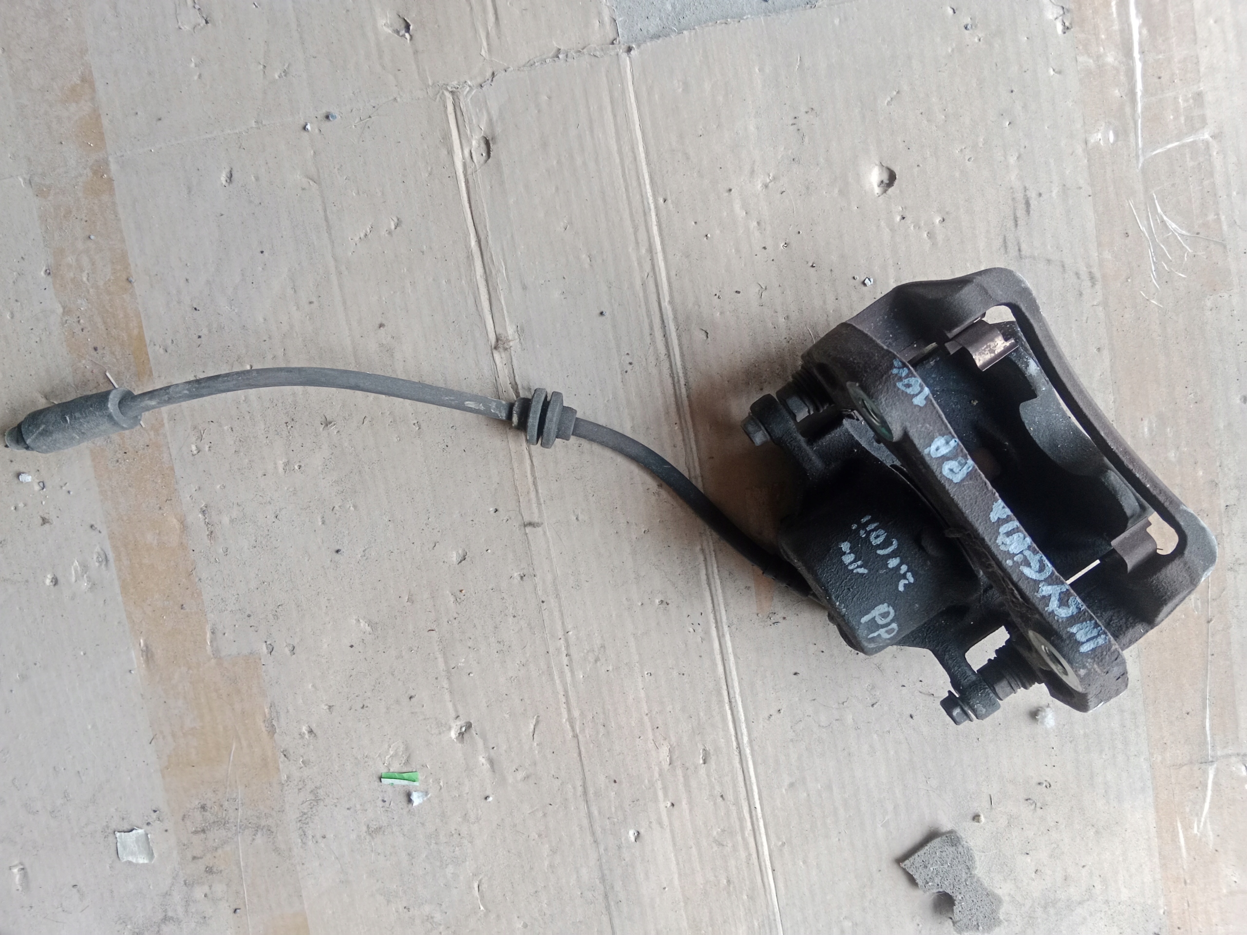 caliper brake right front OPEL INSIGNIA 10R