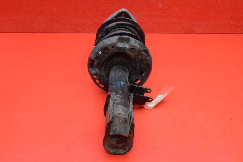 shock absorber right front A1173200638 MERCEDES CLA 250 C117 2.0 CGI 211KM AMG