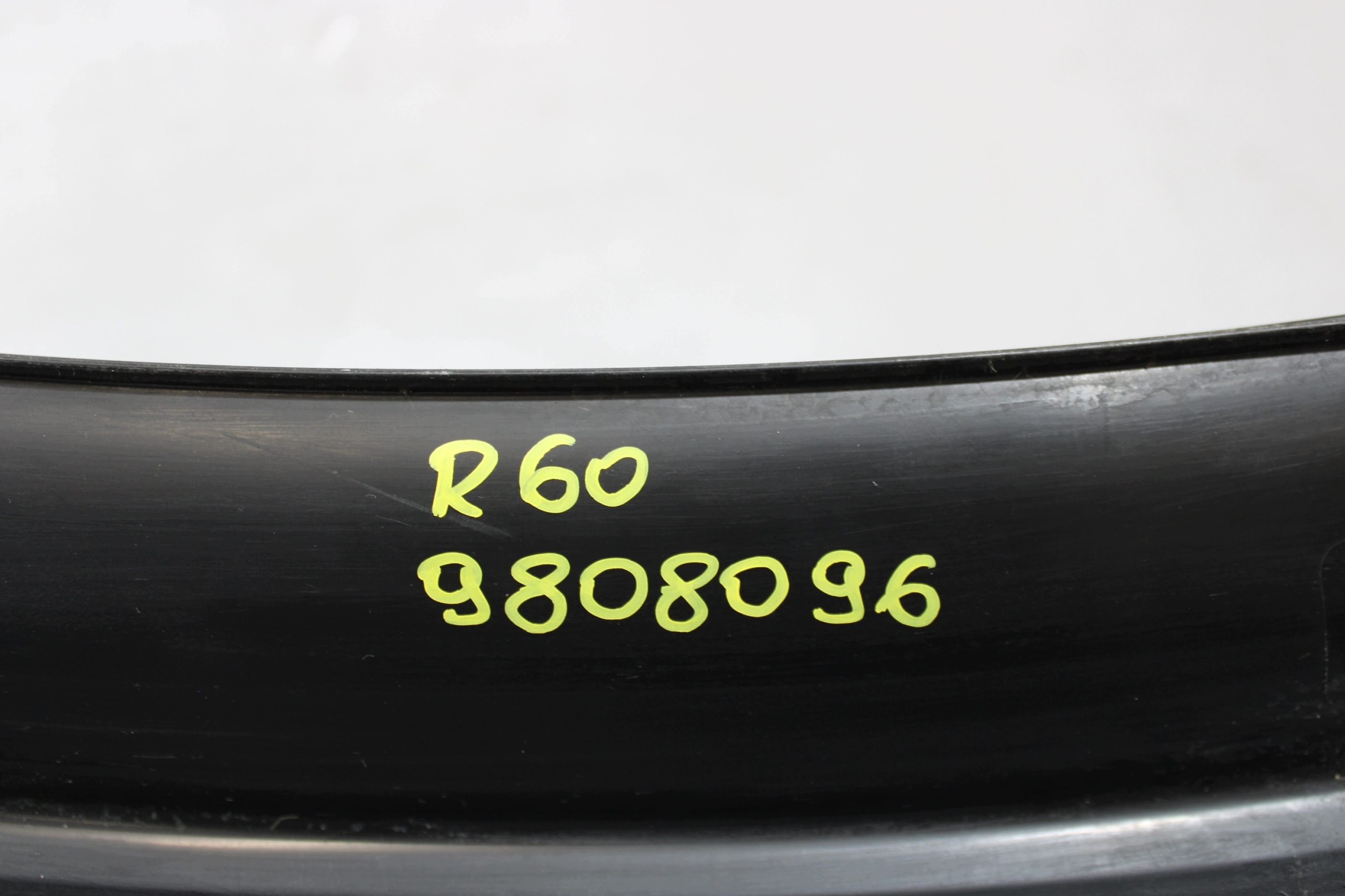 torpedo plastic right 9808096 MINI COUNTRYMAN R60 2.0D