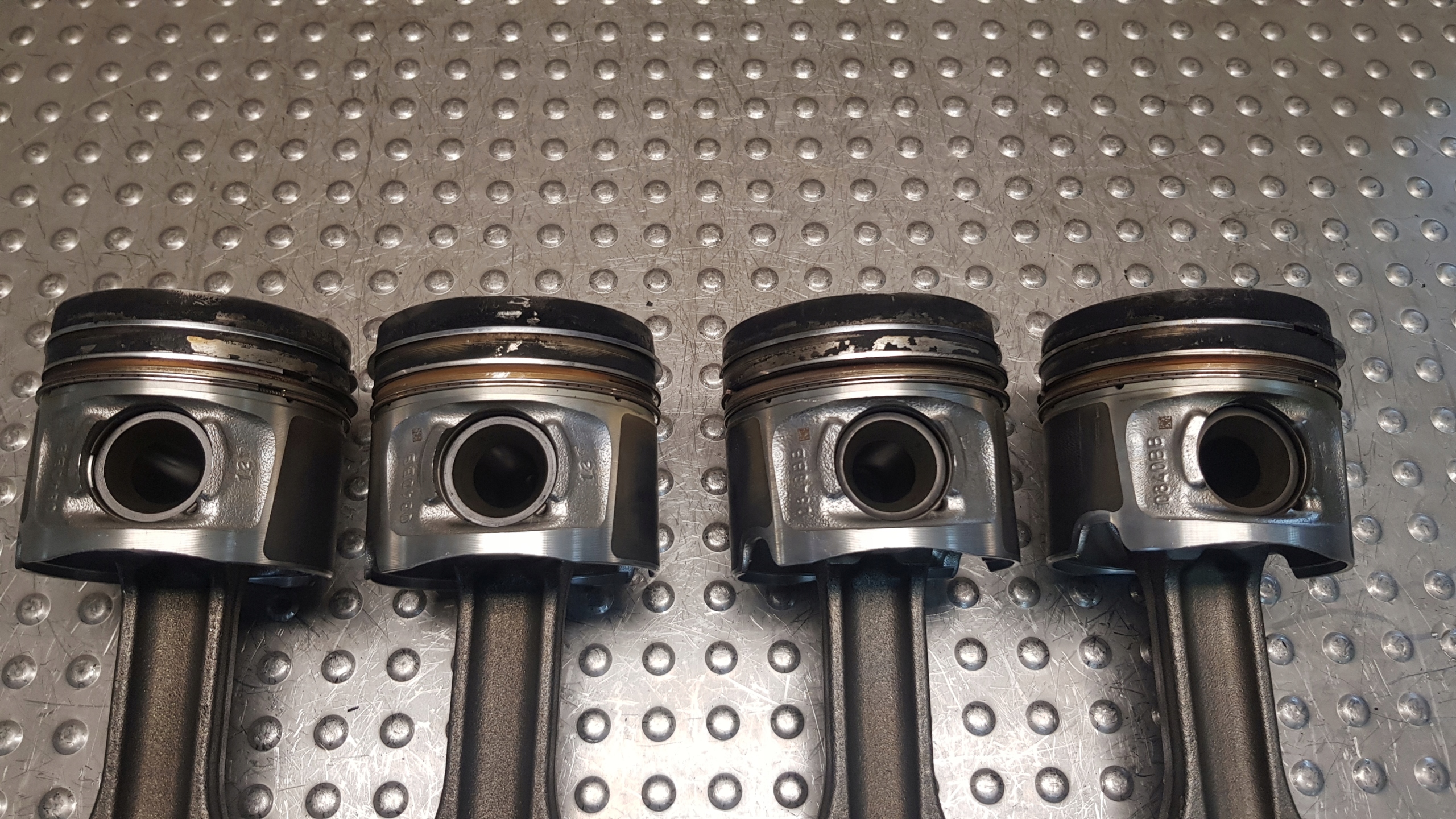 pistone Biella KPL 084022 BMW E87 E90 E91 E92 E93 E60 E61 E83 2.0 D N47D20C