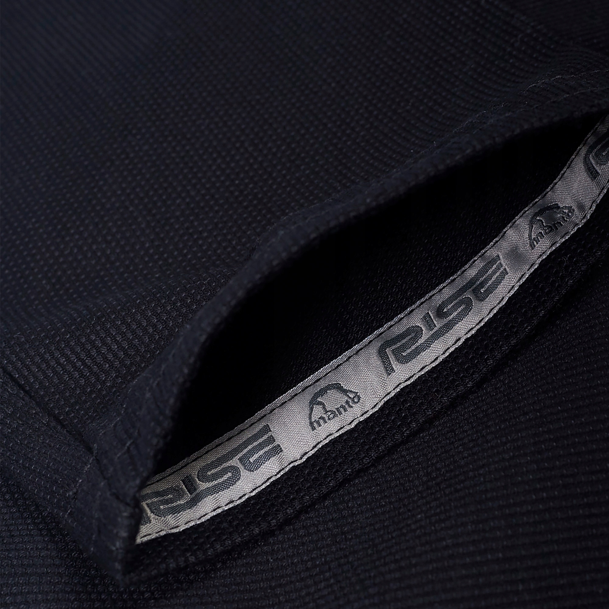 MANTO Kimono Gi BJJ model RISE 2.0 czarne - rozm. A3 Stan opakowania oryginalne