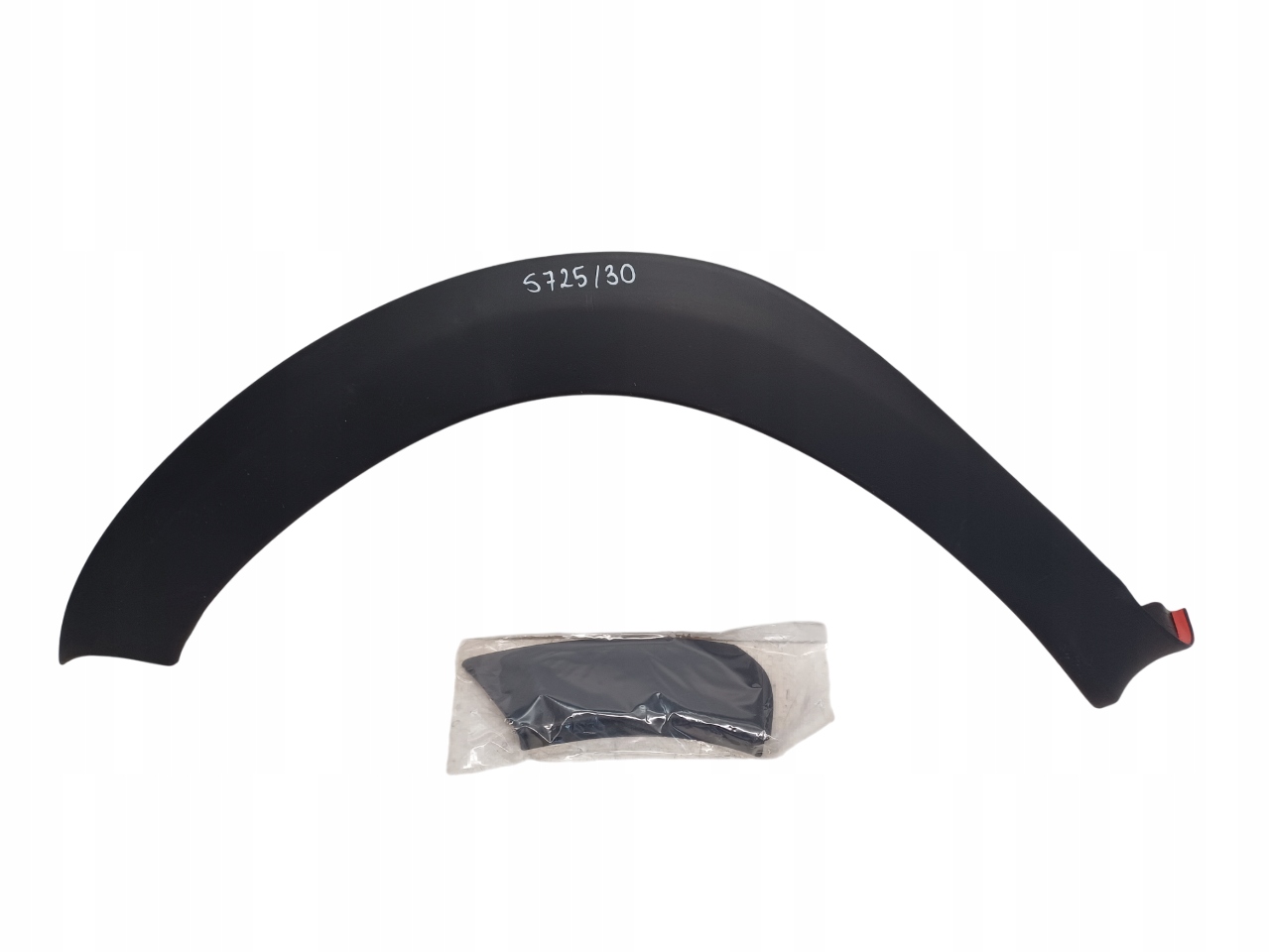 DACIA DUSTER 1 I 10- LISTWA BŁOTNIKA LEWY PRZÓD 960178918R