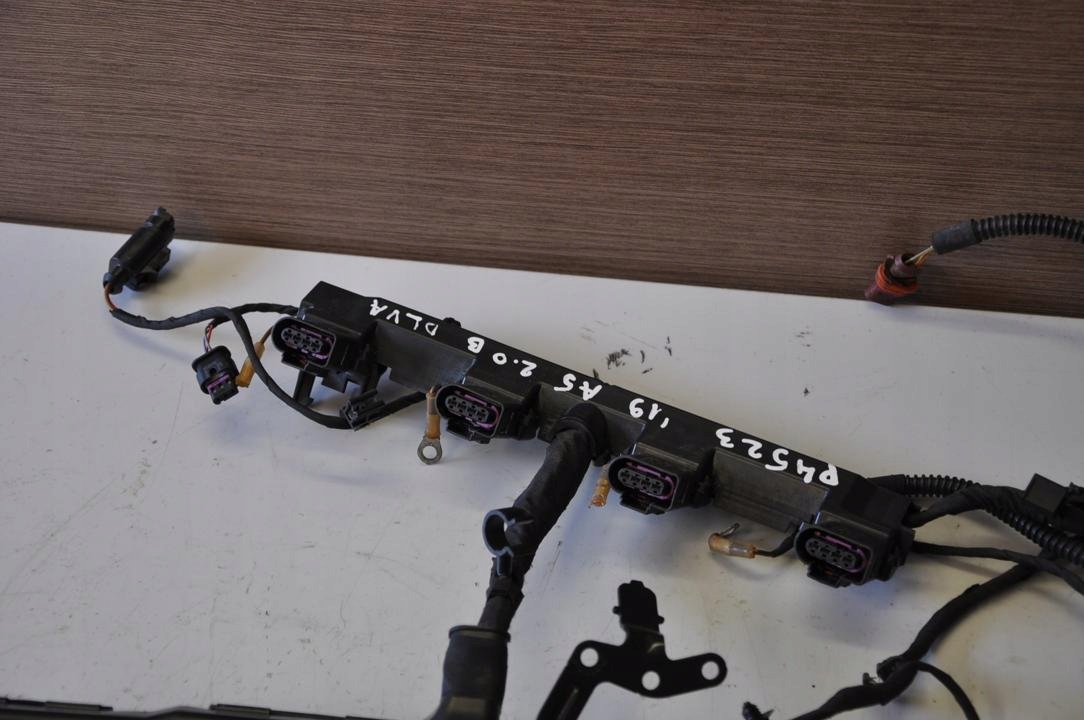 Audi A5 SPORTBACK 2019 06L971595GL