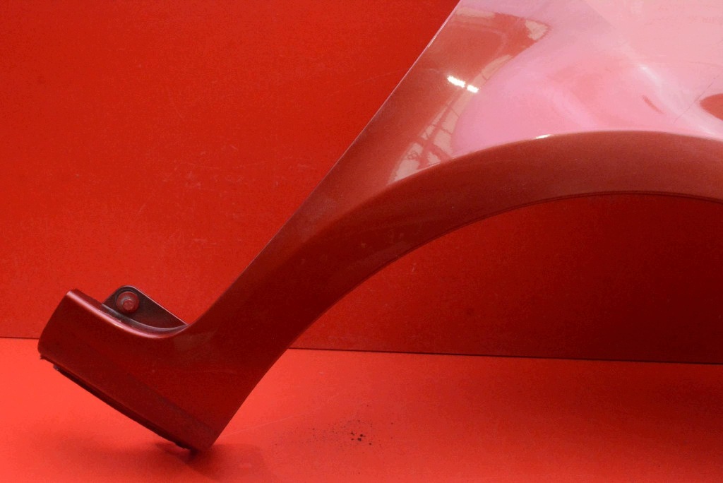 fender right front front red RENAULT CLIO 3 III 05-09