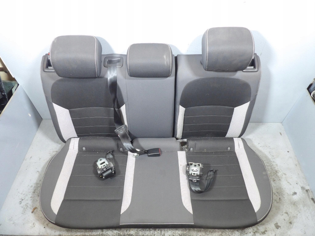 SKODA RAPID LIFTBACK Sitz Sitz heck