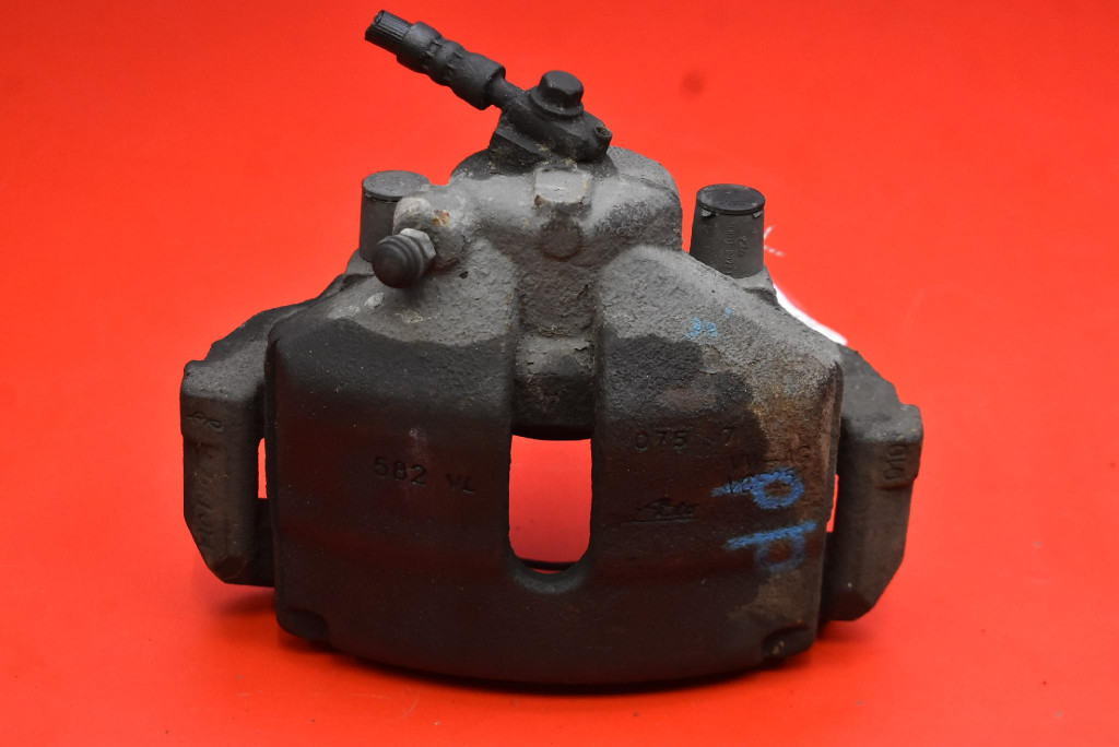 caliper brake right front SEAT TOLEDO 4 IV 1.6 TDI 105 KM 12-20
