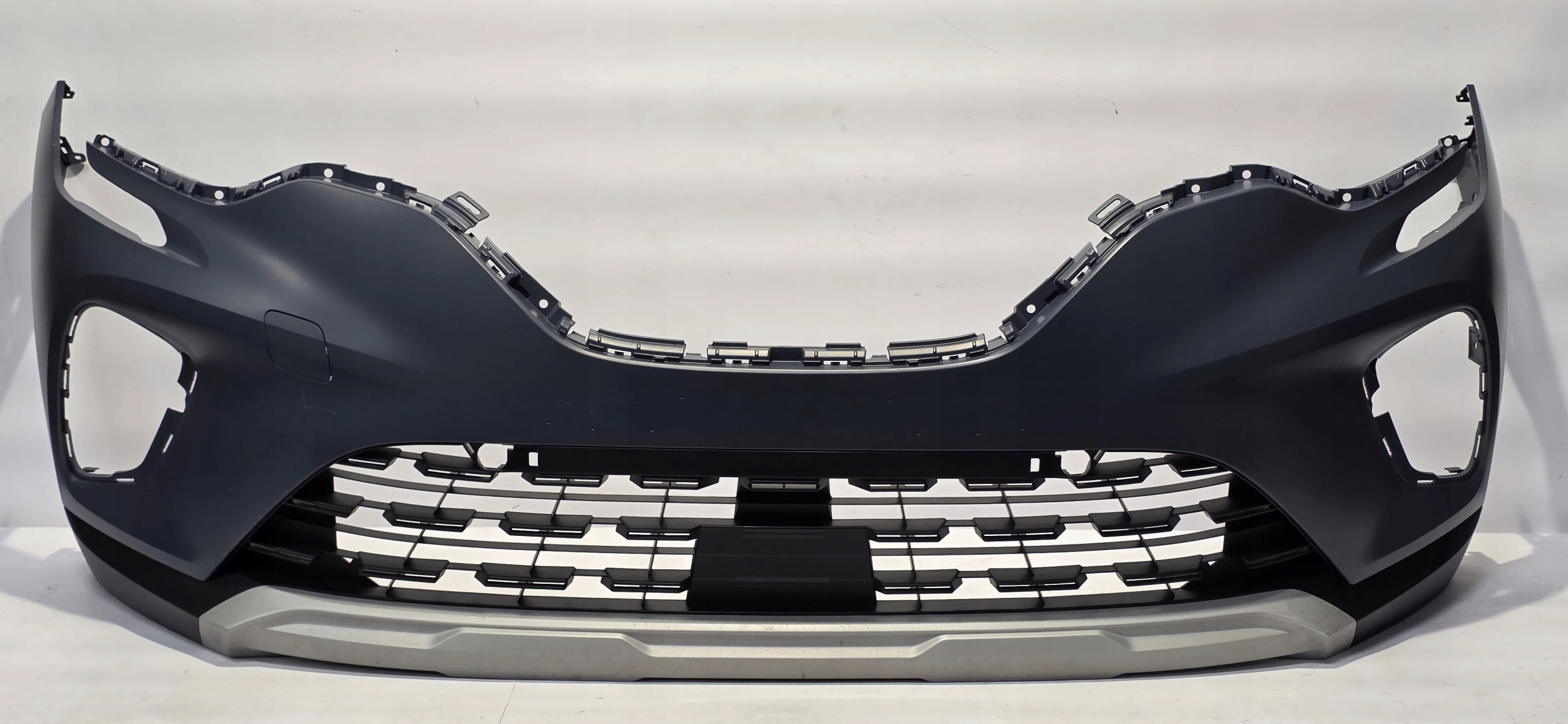 front bumper RENAULT CAPTUR II 19-23 original 620222192R