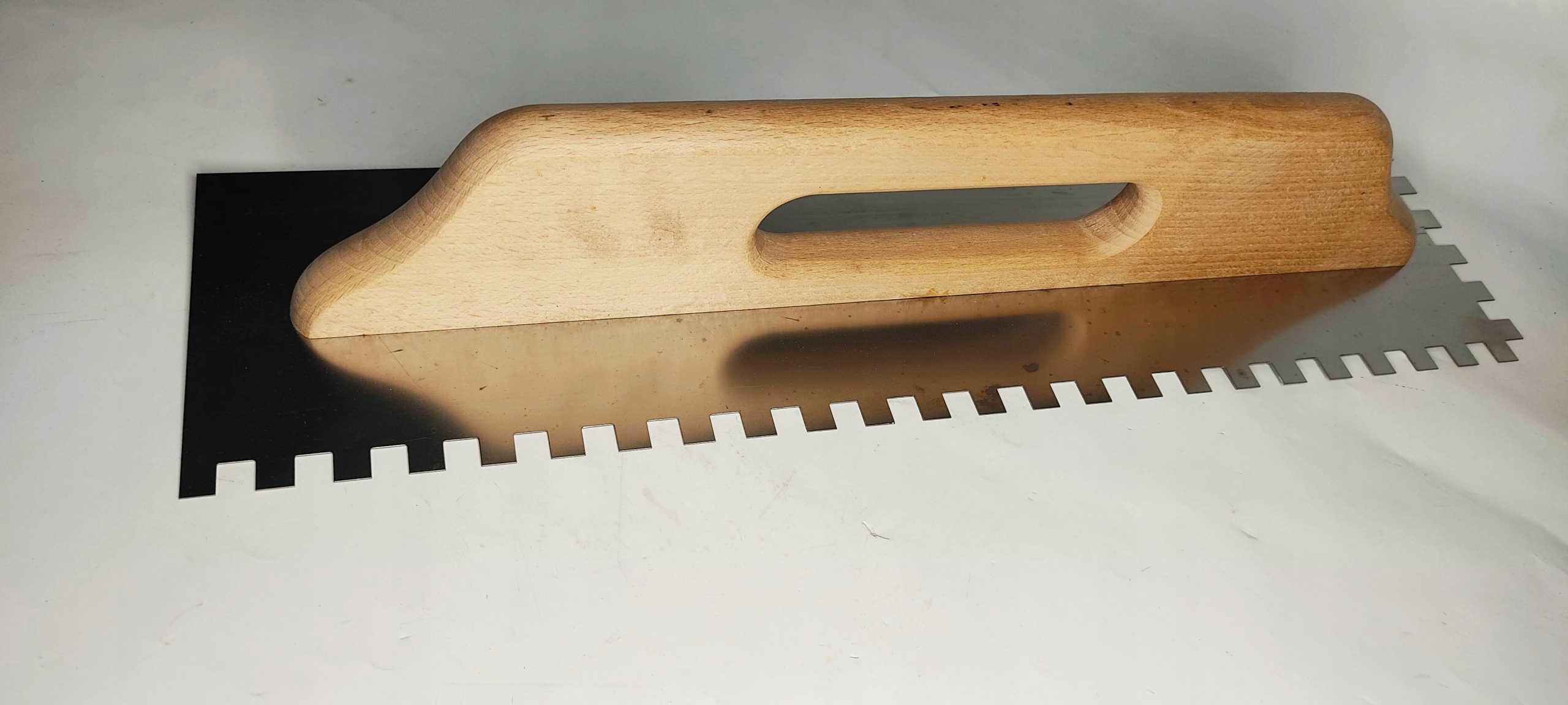 

Paca nierdzewna zębata 580 ząb 8mm tynkarska