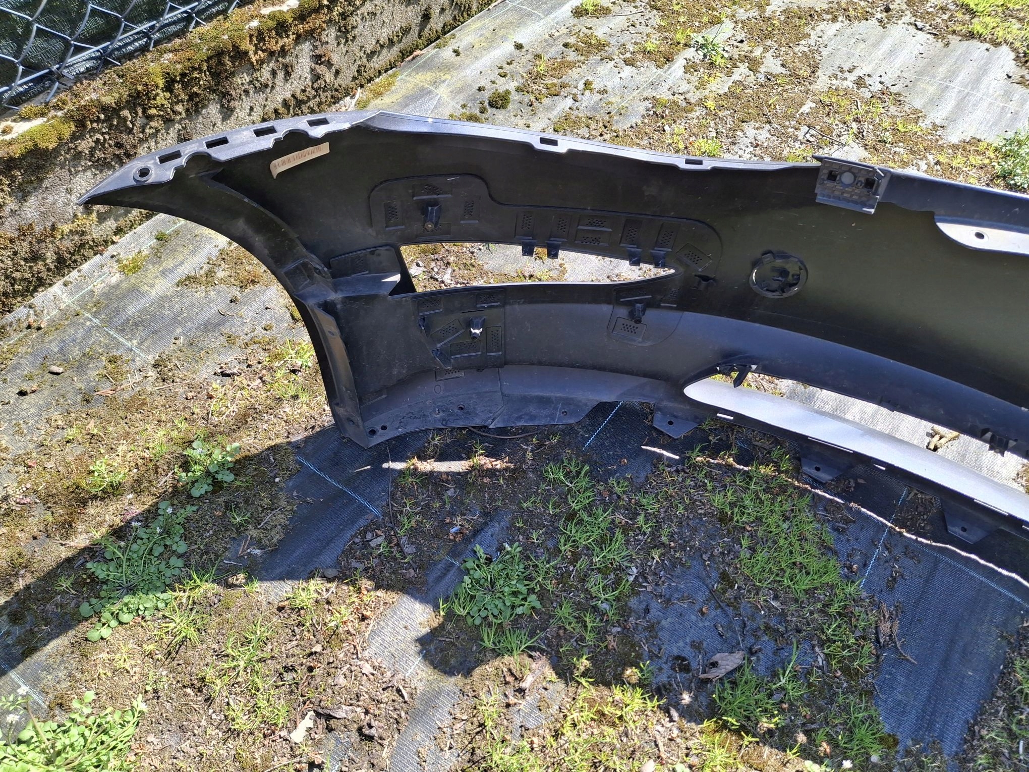 Frontstoßstange TESLA MODEL 3 2017R-> ohne PDC