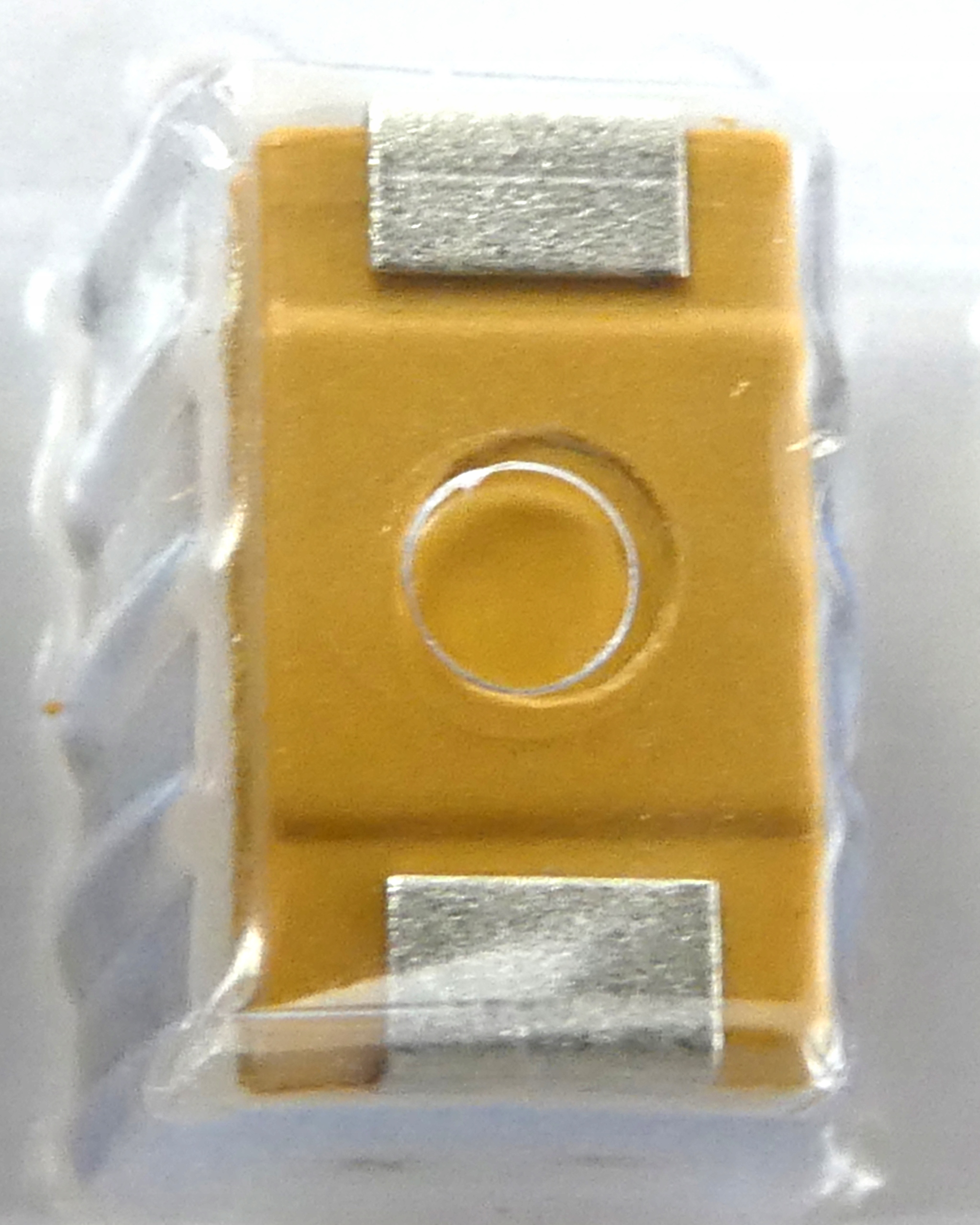 

Tantalowy 680uF 6V DC 10% 2szt.
