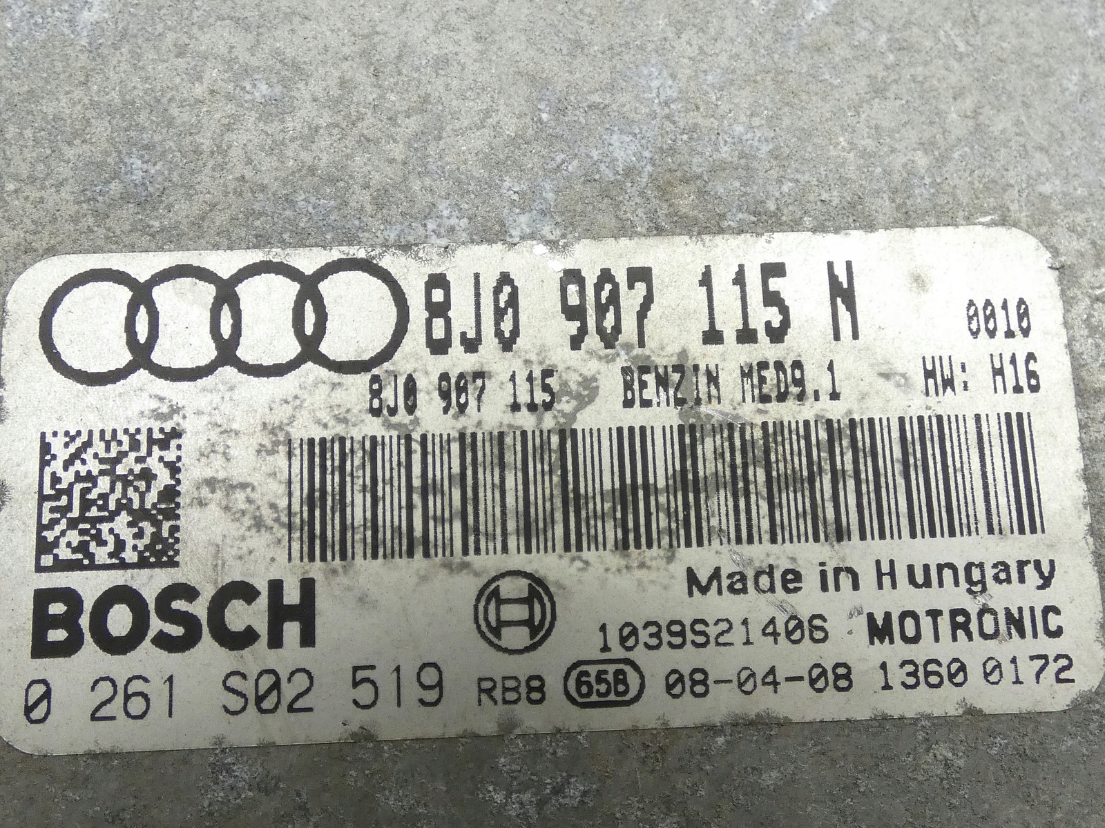 control unit computer of the engine AUDI TT 8J 2.0 TFSI BWA 8J0907115N