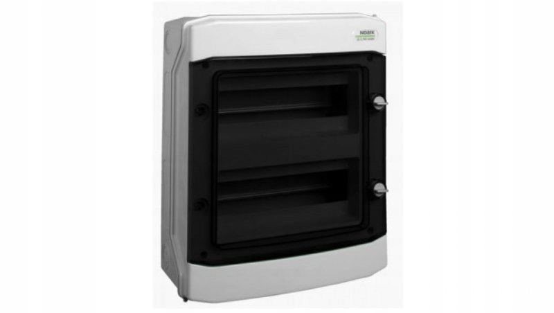  /><p><b>Rozdzielnica przyłączeniowa </b>polskiego producenta KENO przeznaczona j<b>est do zasilania falowników fotowoltaicznych, zabezpieczenia przed skutkami zwarć i przeciążeń, a także ochrony przed skutkami wyładowań pośrednich po stronie prądu zmiennego i stałego.</b> Rozdzielnicę należy stosować w uziemionych i izolowanych instalacjach fotowoltaicznych. Dzięki wysokiemu stopniu ochrony IP możliwy montaż na zewnątrz. Konstrukcja rozdzielnicy przeznaczona do montażu natynkowego.</p><p><b>Rozdzielnice w zależności od wyposażenia mogą realizować różne funkcje. </b>Prefabrykowane rozdzielnice przyłączeniowe KENO oferują wiele znaczących korzyści w porównaniu do rozdzielnic montowanych we własnym zapleczu warsztatowym. Gotowe rozdzielnice przyłączeniowe są zaprojektowane i skonstruowane zgodnie z obowiązującymi normami i przepisami. Spełniają wysokie standardy bezpieczeństwa i jakości, co gwarantuje pewność, że instalacja oparta na tych rozdzielnicach będzie wykonana poprawnie i bezpiecznie.</p><h1>⚙️DANE TECHNICZNE</h1><img src=