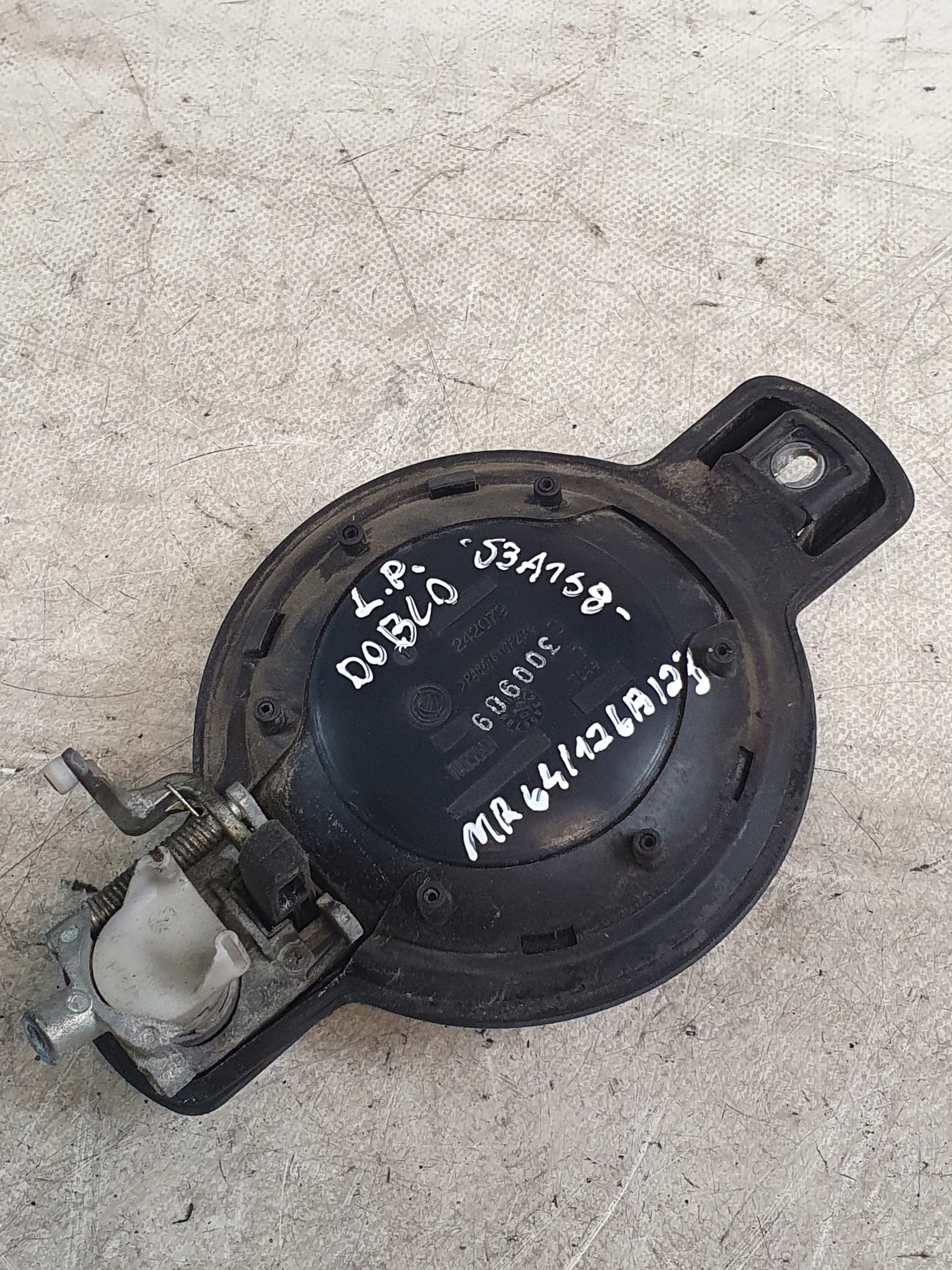 handle front left front OE 242079 FIAT DOBLO and 06r.