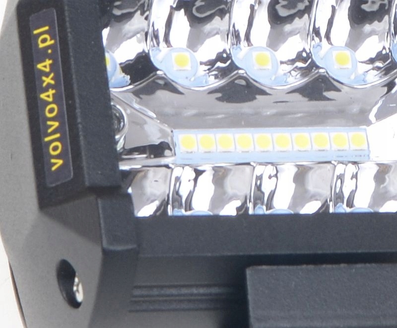 DALEKOSIĘŻNA LAMPA ROBOCZA 60W 20x LED 12/24V 4x4 Producent części Master CAR
