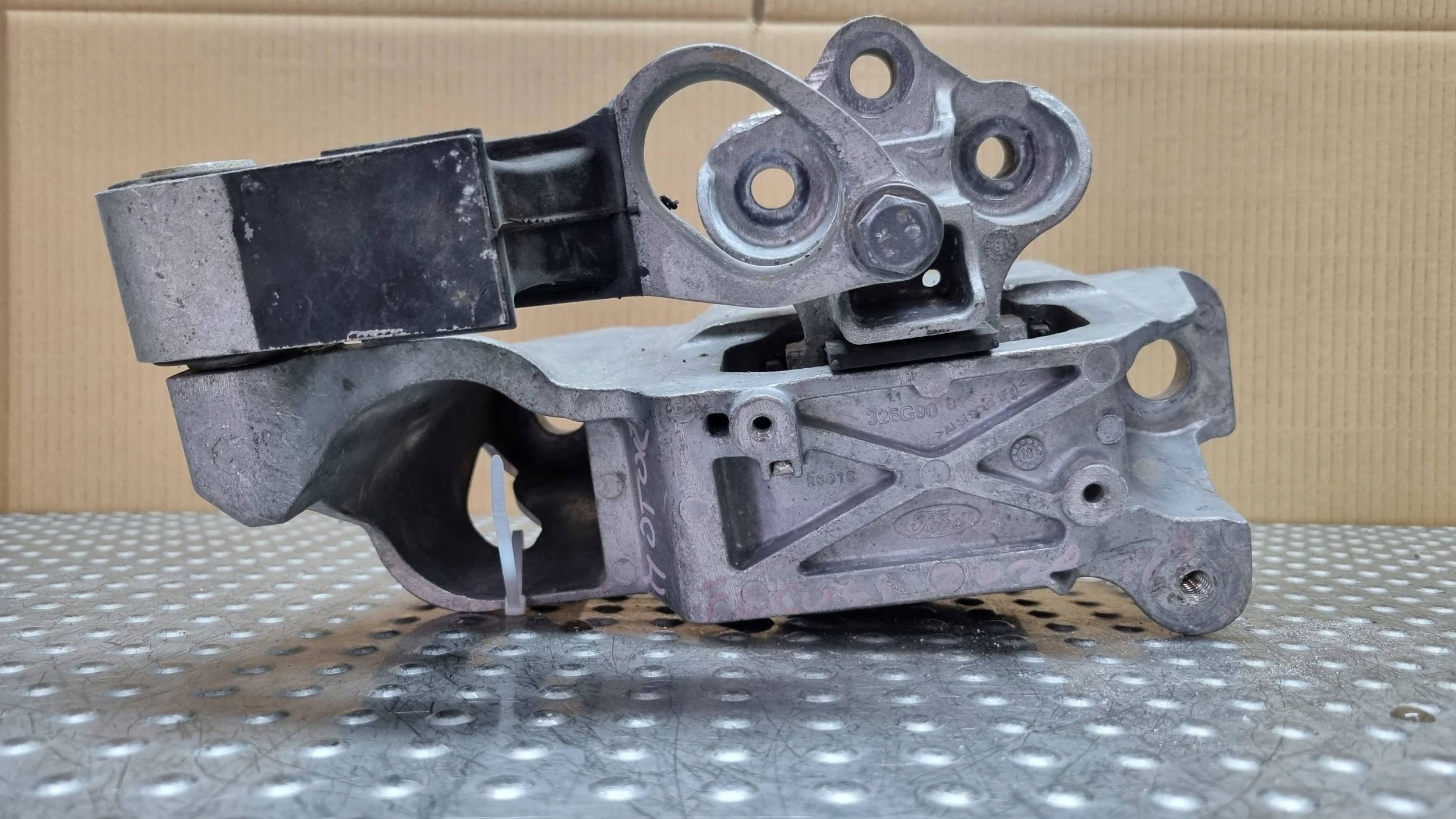 holder engine mount JX61-6F012-JE 326G90C FORD FOCUS MK4 1.0 ECOBOOST
