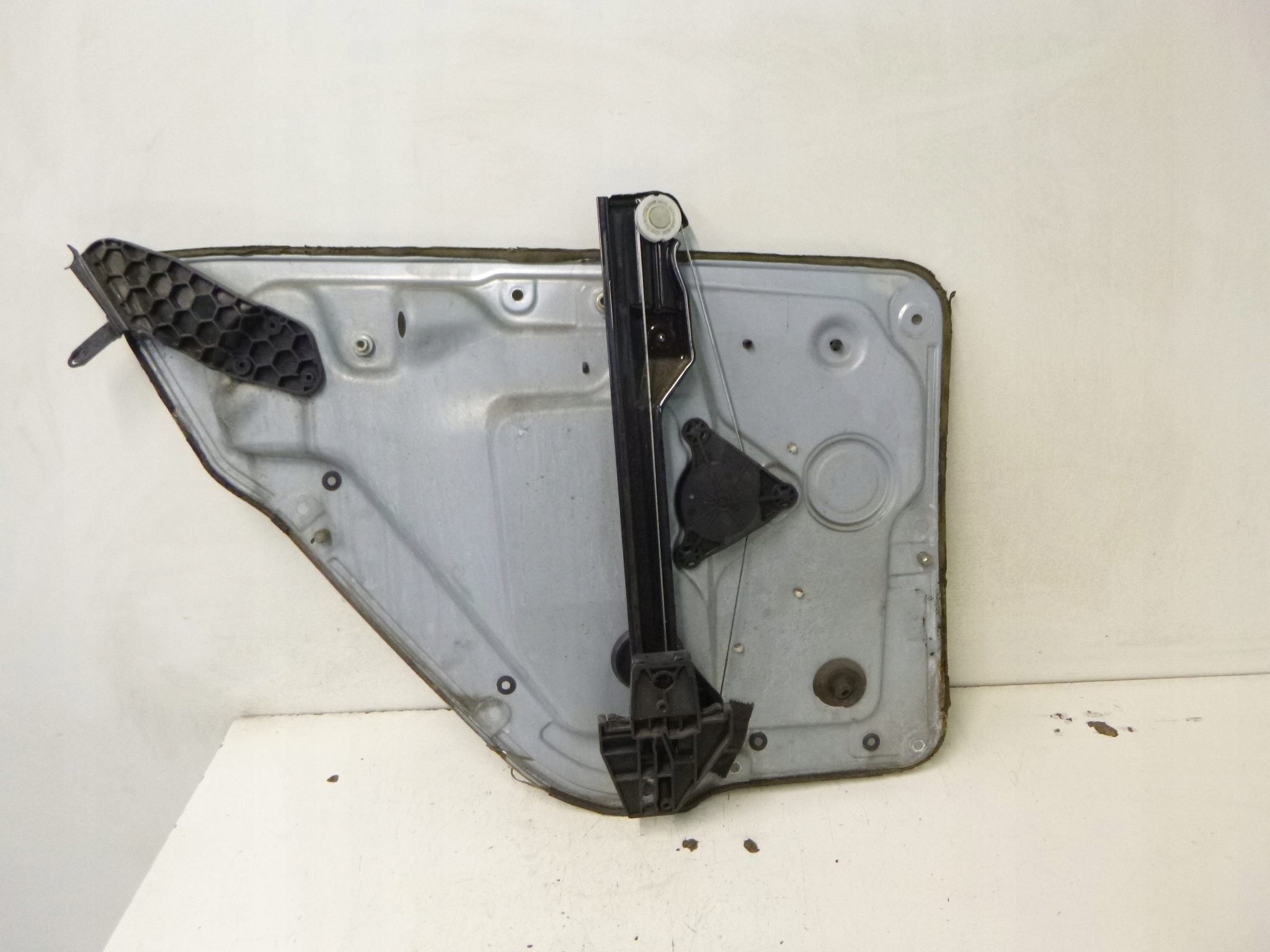 MÉCANISME VITRE ARRIÈRE DROITE SKODA FABIA BERLINE 2001