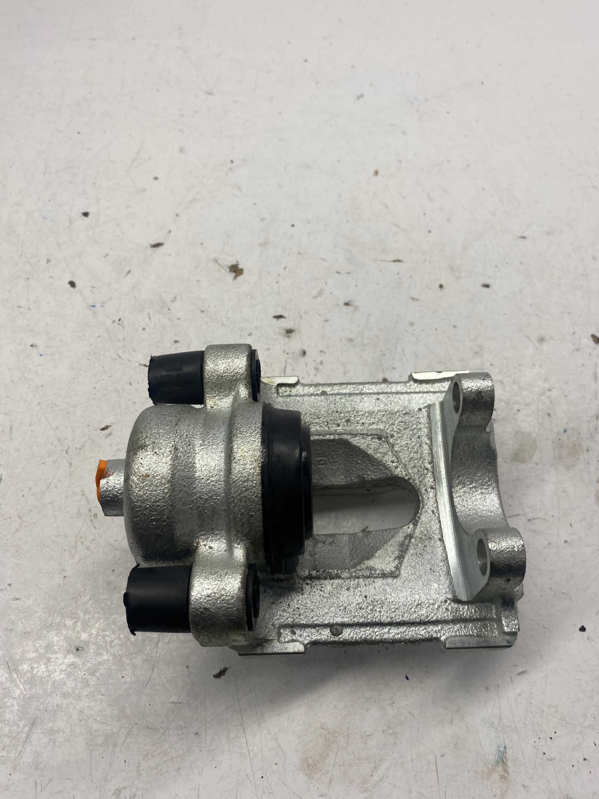 BMW X1 E84 caliper brake rear left 91142/20