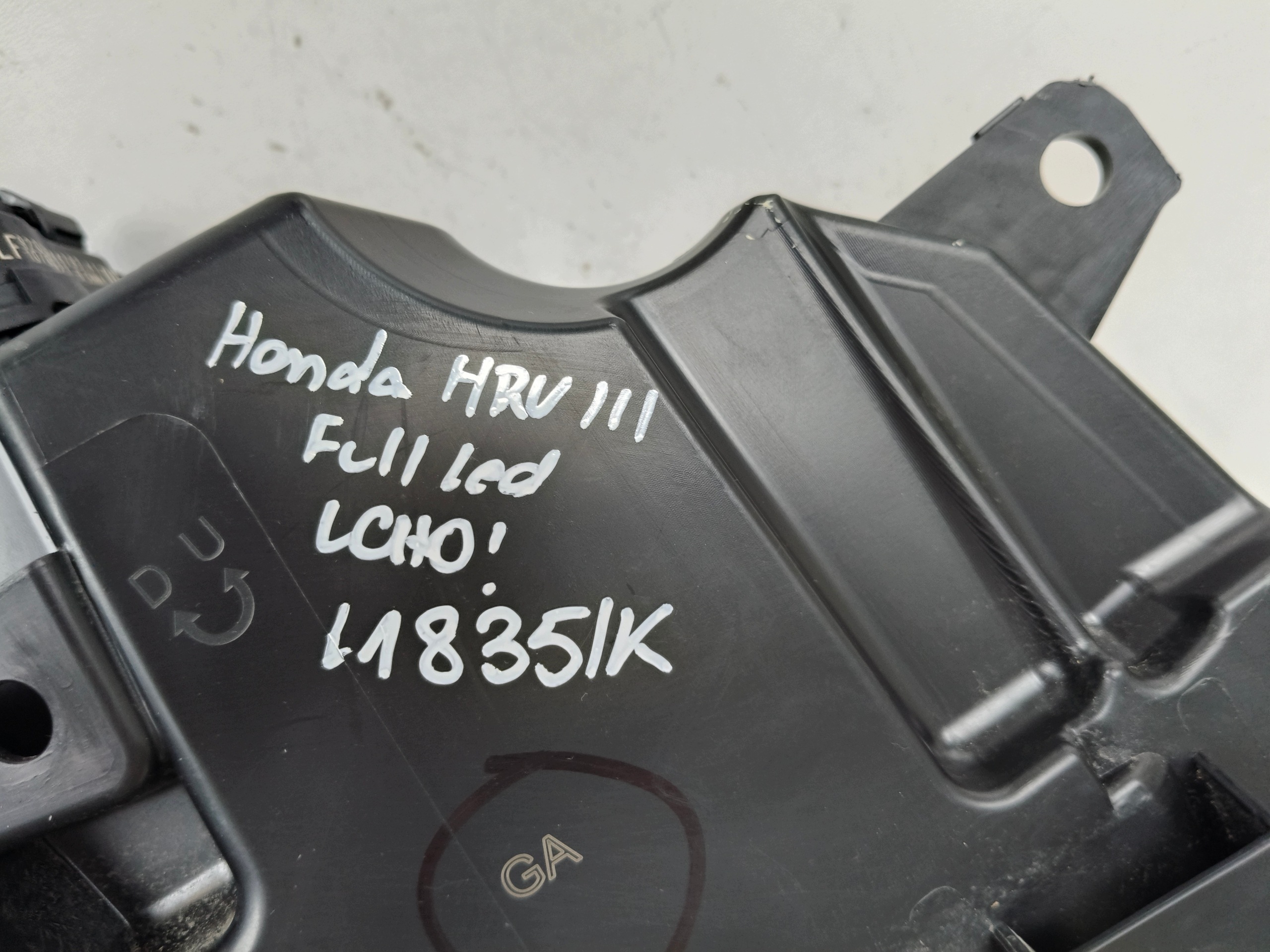 light right REFLEKTOR HONDA HRV III 22- FULL LED