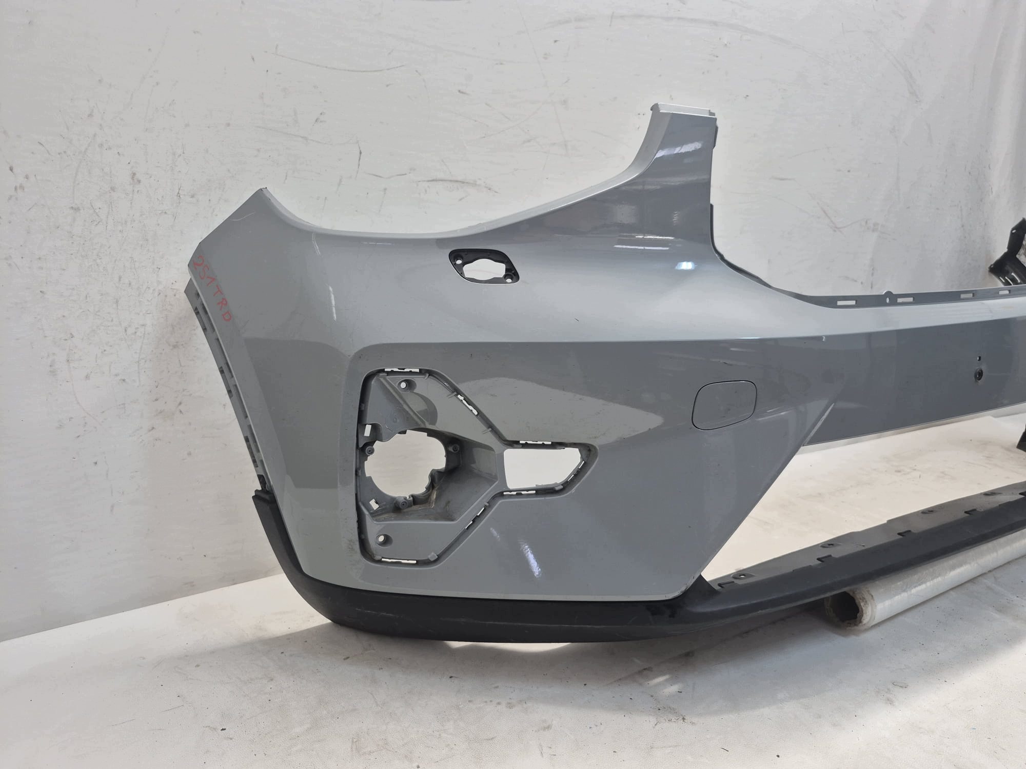 VOLVO XC40 LIFT 22-> bumper front front washer PDC