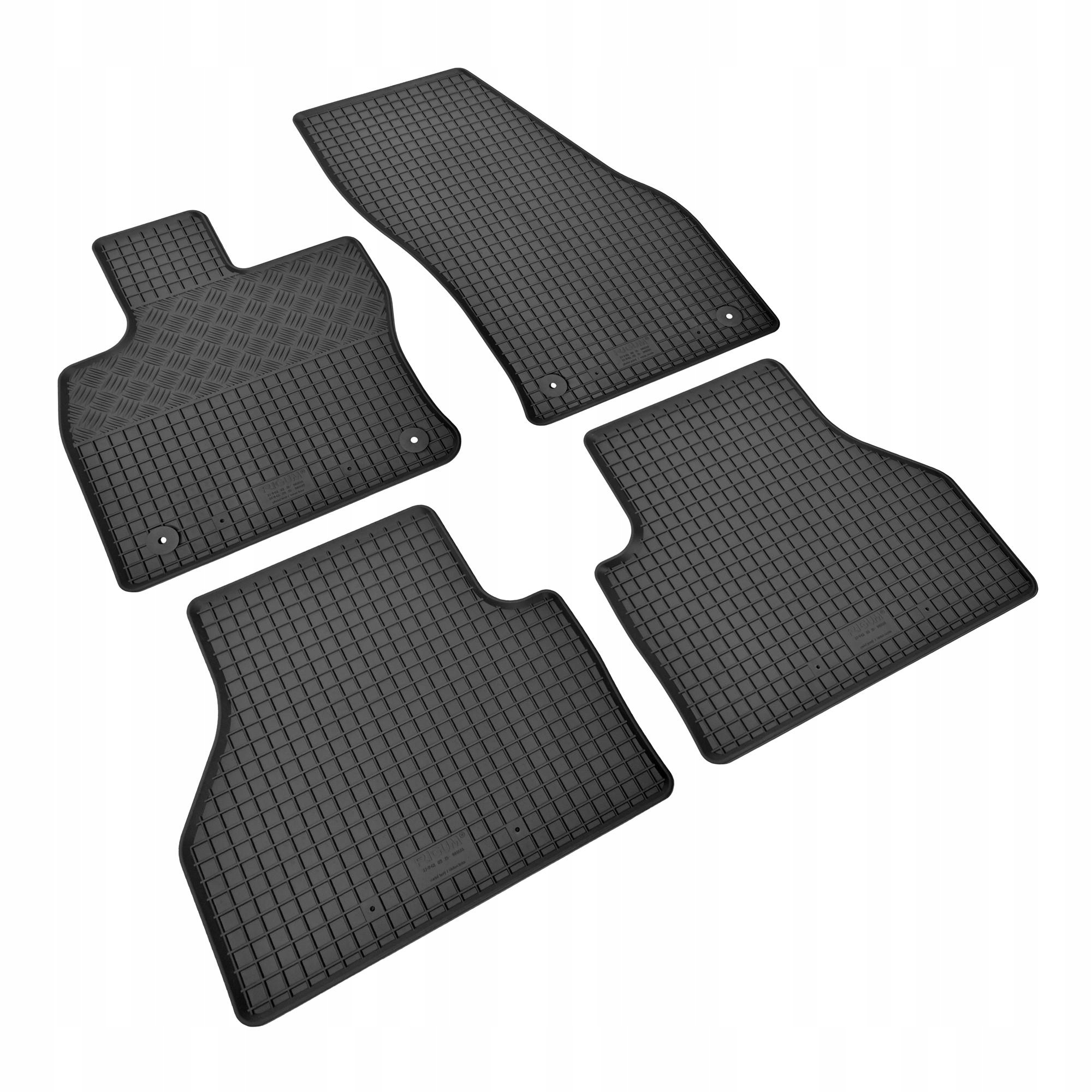 Zestaw dywaników do FORD Tourneo Connect 5 miejsc od 2022 Stan opakowania oryginalne